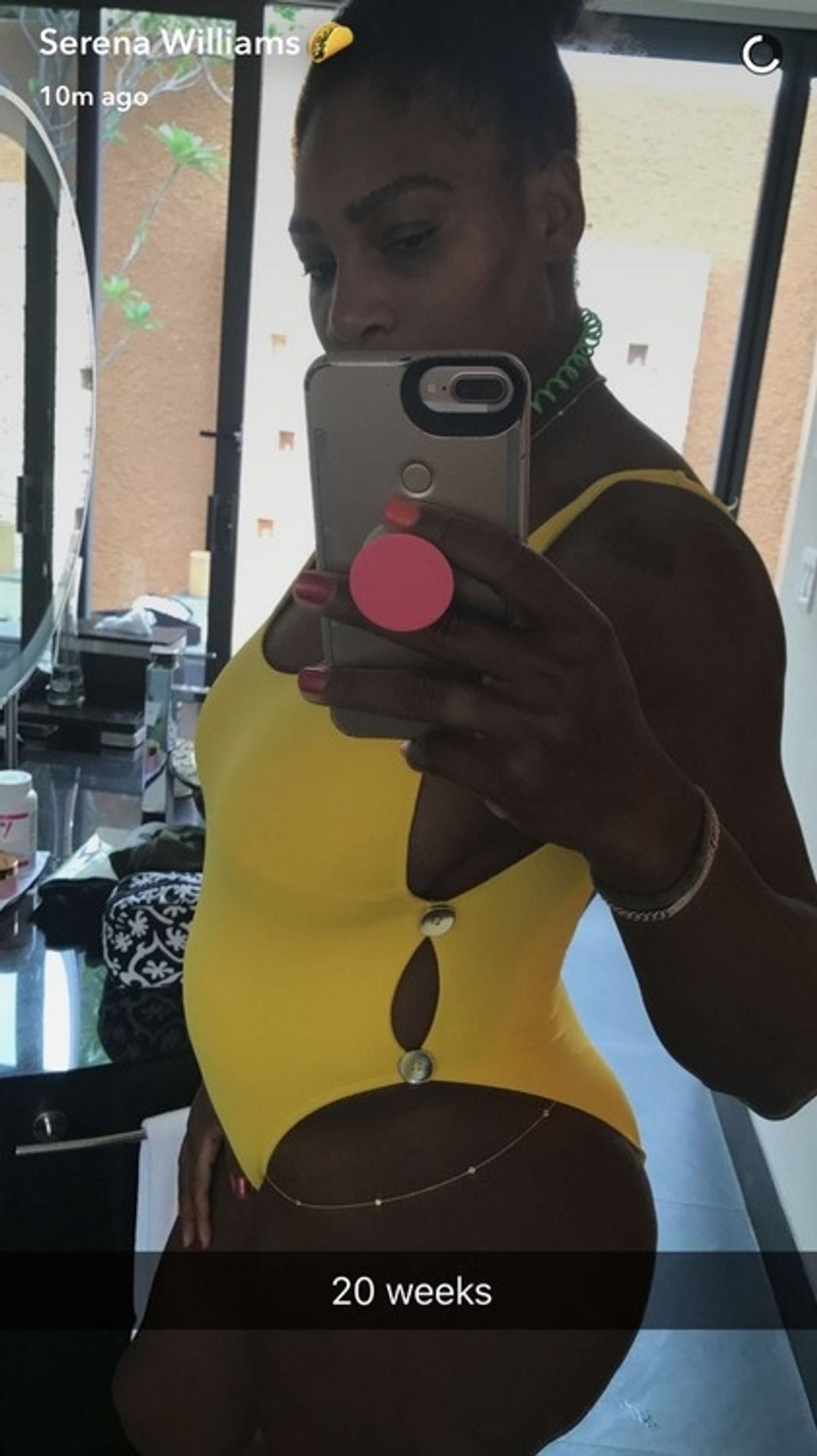 Serena Williamsová - GALERIE: Tenistka Williamsová se nechala vyfotit nahá! (4/5)
