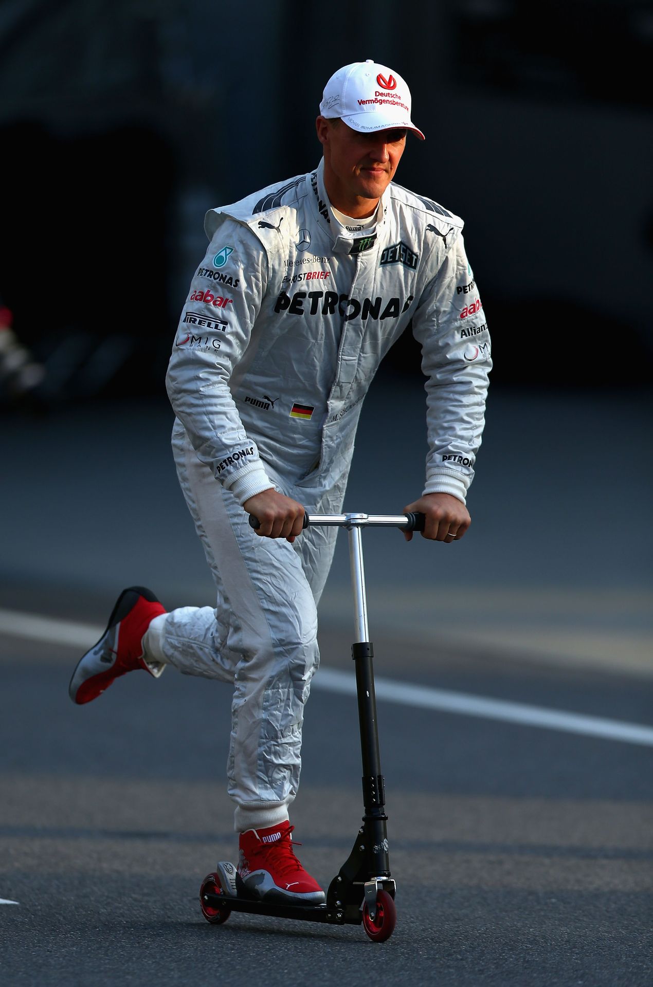 Michael Schumacher - GALERIE: Michael Schumacher jezdí motokáry (7/13)