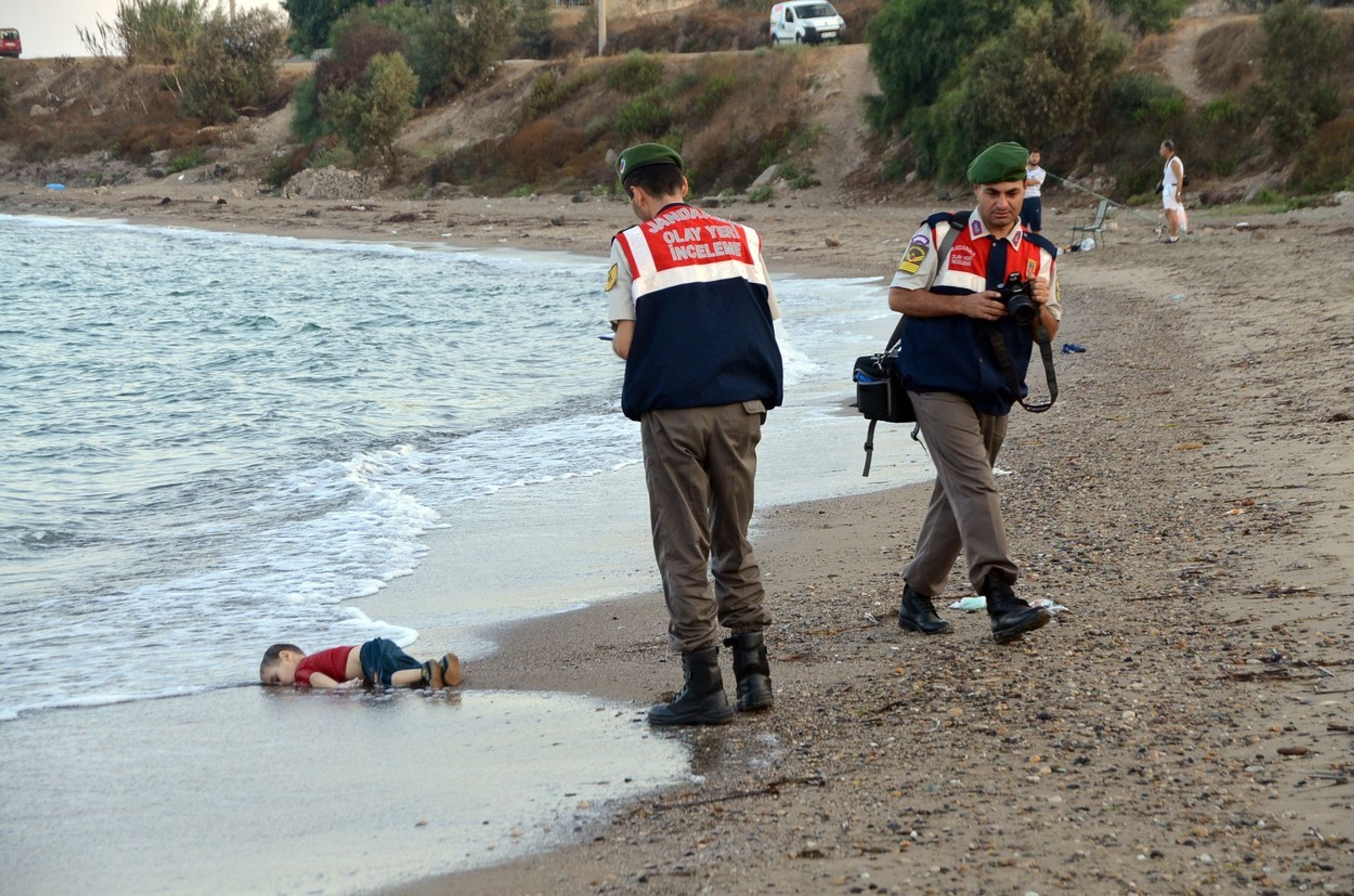 Utopený Aylan v Bodrumu - 4 - GALERIE: Mladá rodina prchala před válkou, stala se tragédie (2/5)