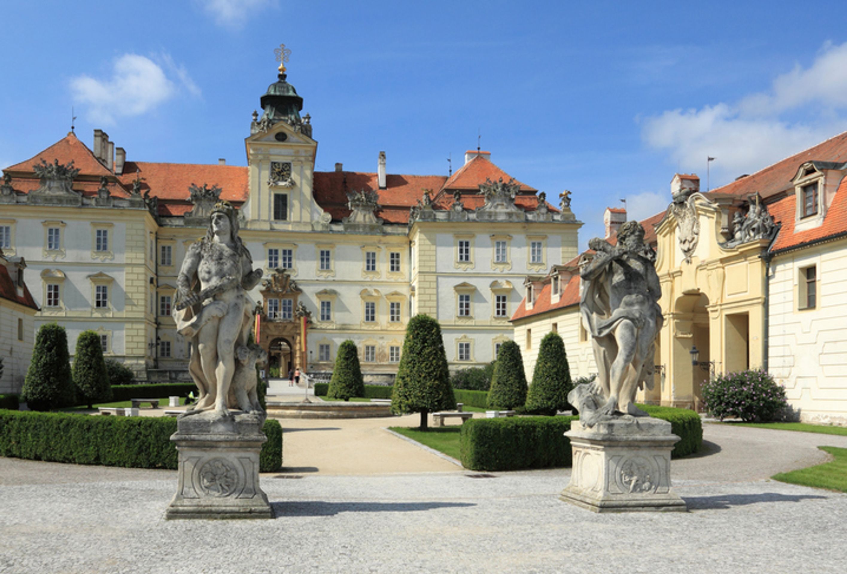 Jihomoravský kraj - zámek Valtice - GALERIE: Hrady a zámky (13/17)