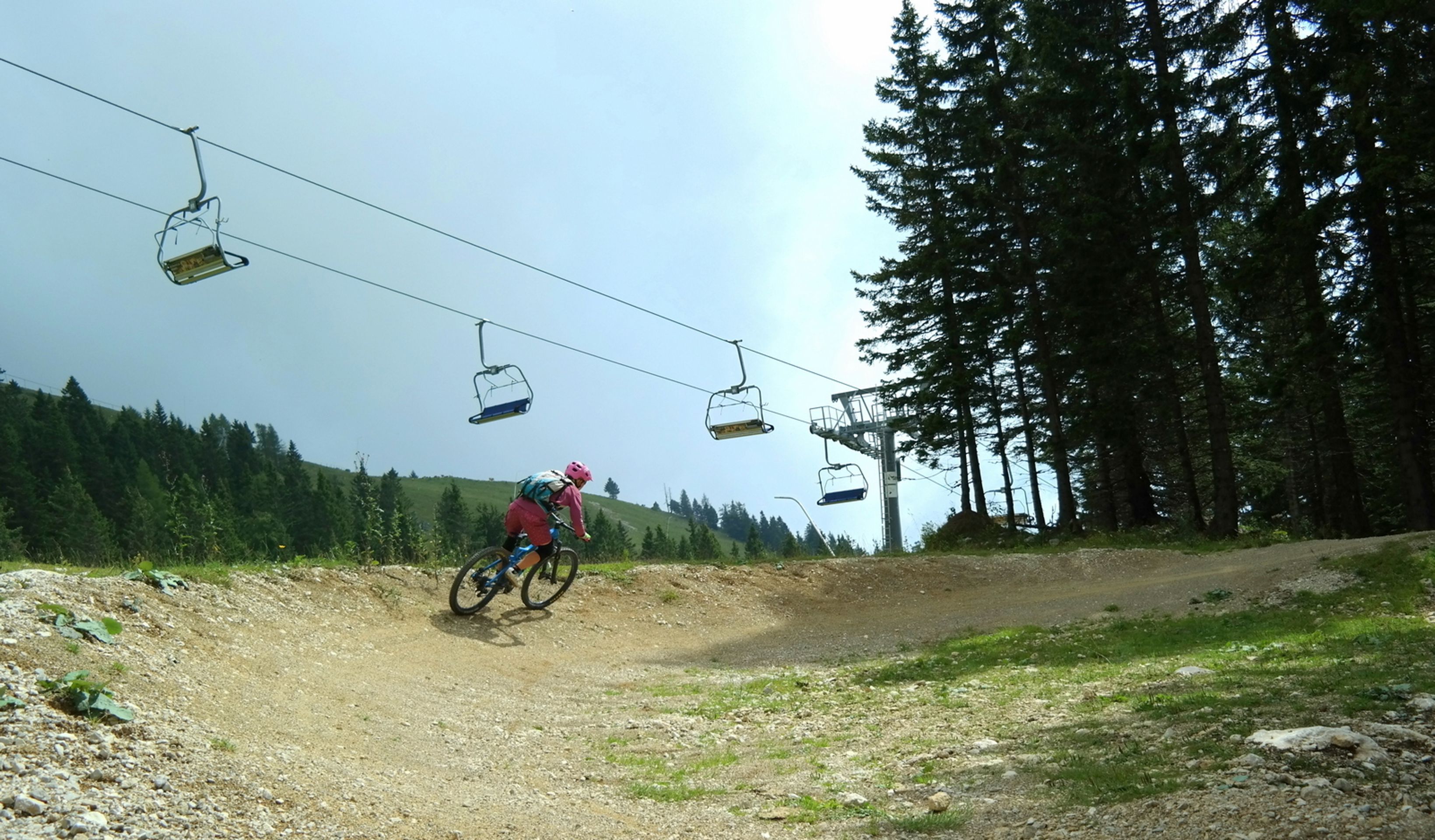 Středisko Krvavec - Slovinsko - 26 - GALERIE: Slovinský Krvavec - Bike (5/8)