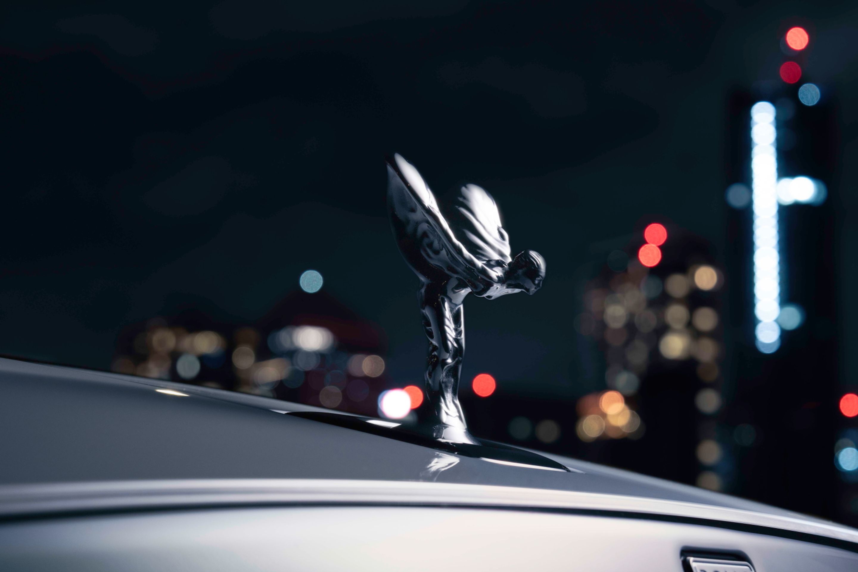 Rolls-Royce Black Badge Ghost City Lights - Rolls-Royce Black Badge Ghost City Lights (3/3)