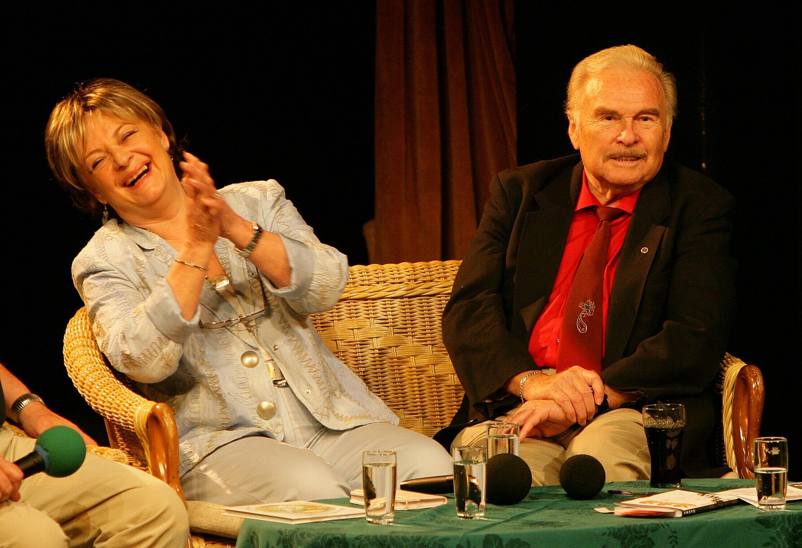Jana Hlaváčová a Luděk Munzar, 2009 Divadlo u Hasičů - Herečka Jana Hlaváčová (14/20)