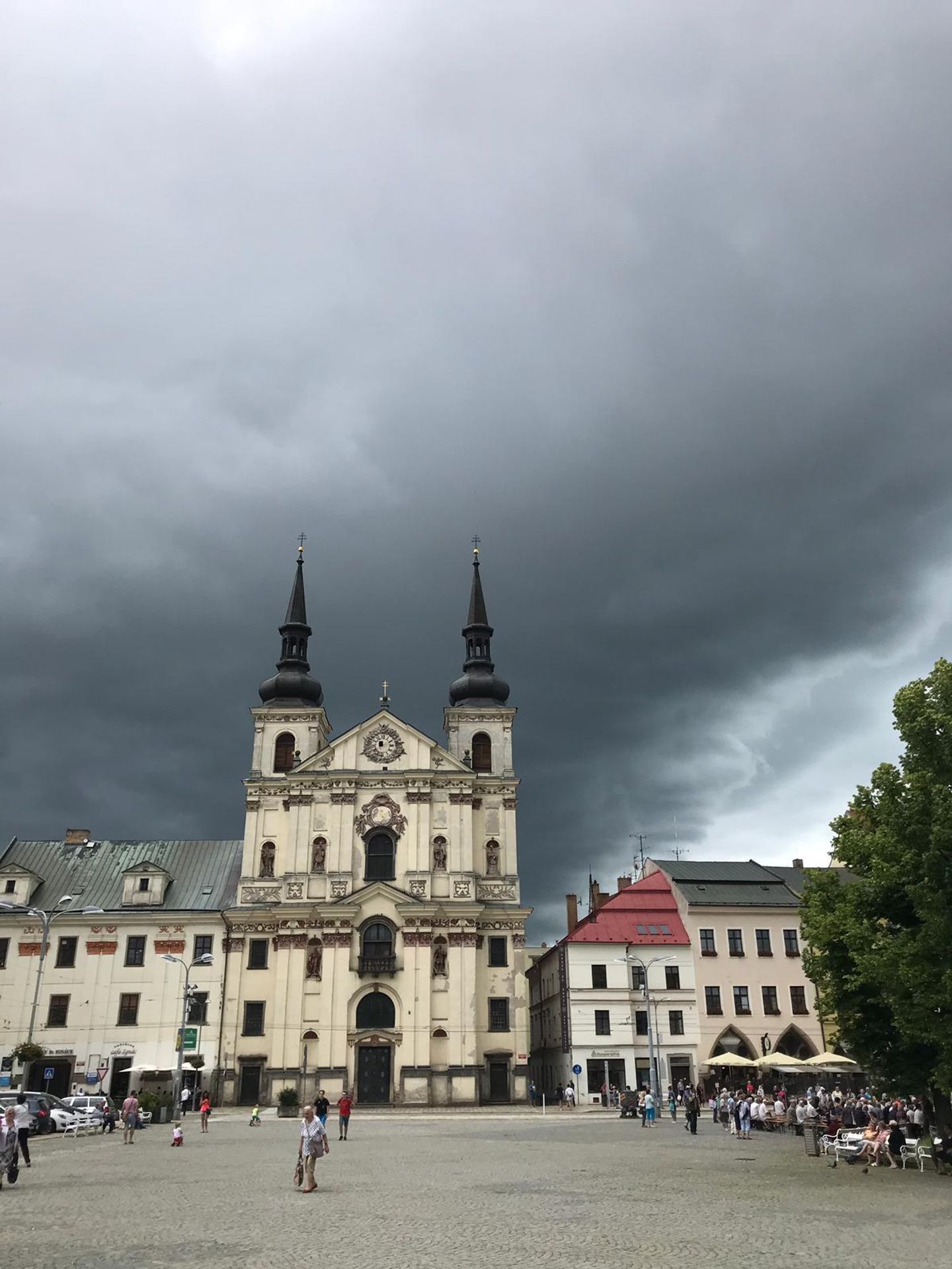 Českem se prohnal pás bouřek a přívalových lijáků - 1 - GALERIE: Českem se prohnaly bouřky (17/23)