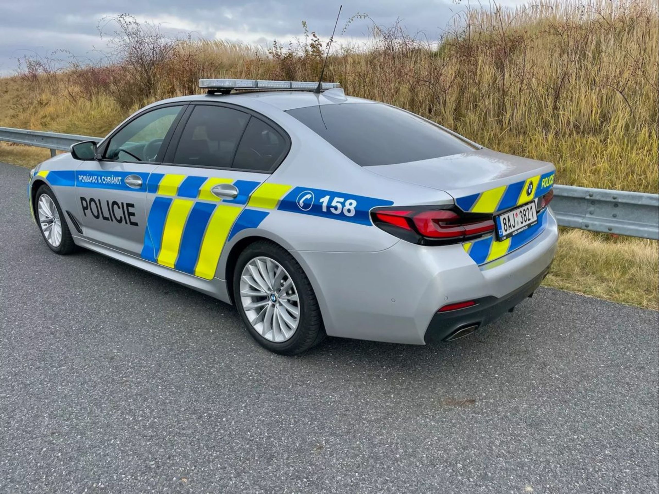 Policejní BMW 540i xDrive - Policejní BMW 540i xDrive (3/7)