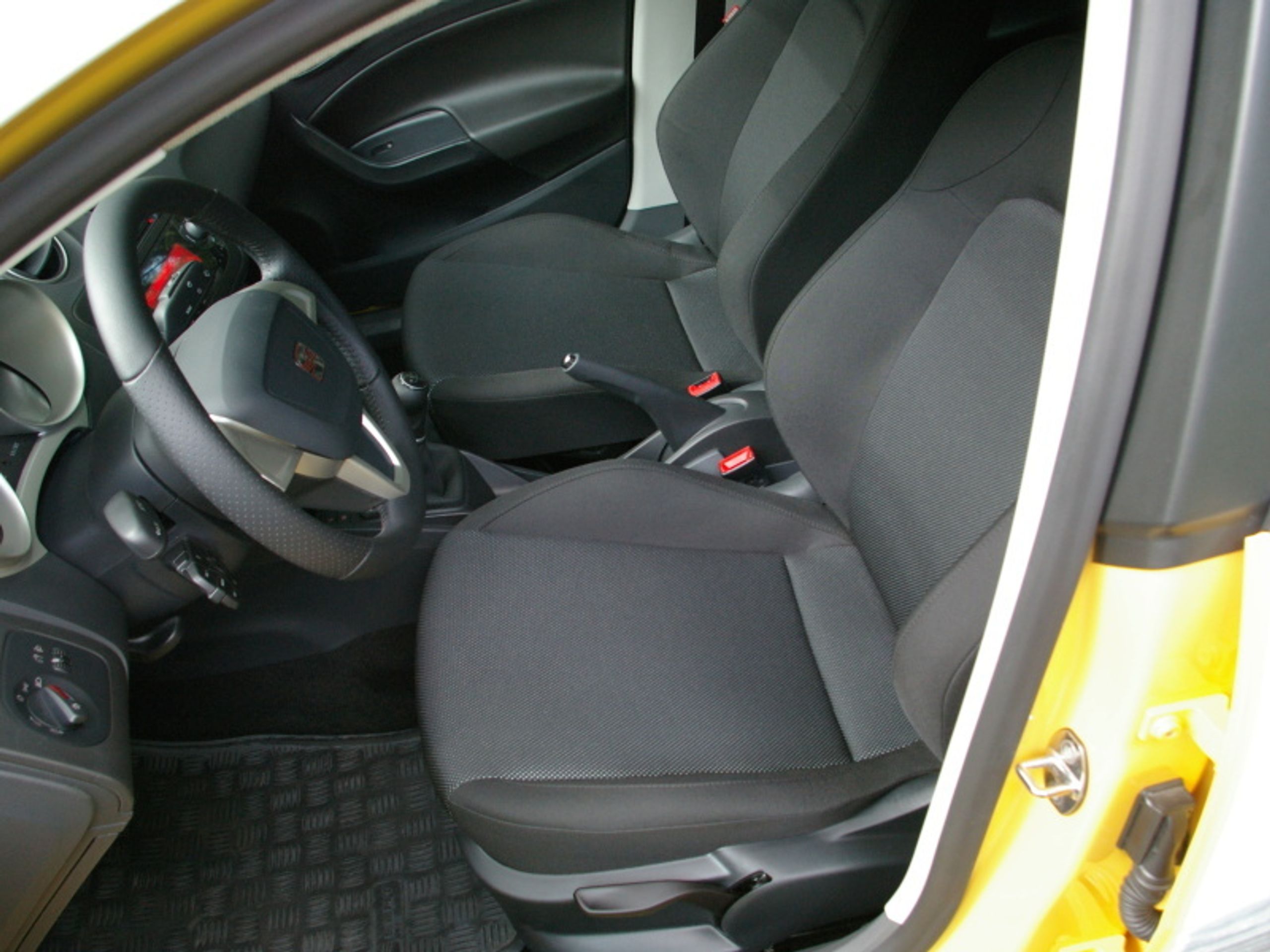 Seat ibiza - GALERIE Seat ibiza (5/9)