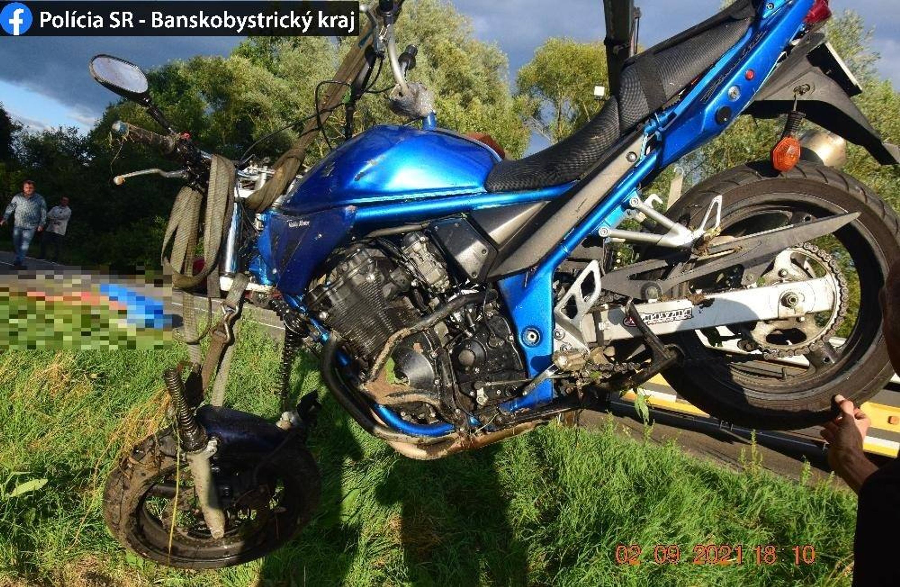 Nehoda autoškoly na Slovensku - 3 - GALERIE: Nehoda autoškoly na Slovensku (3/3)