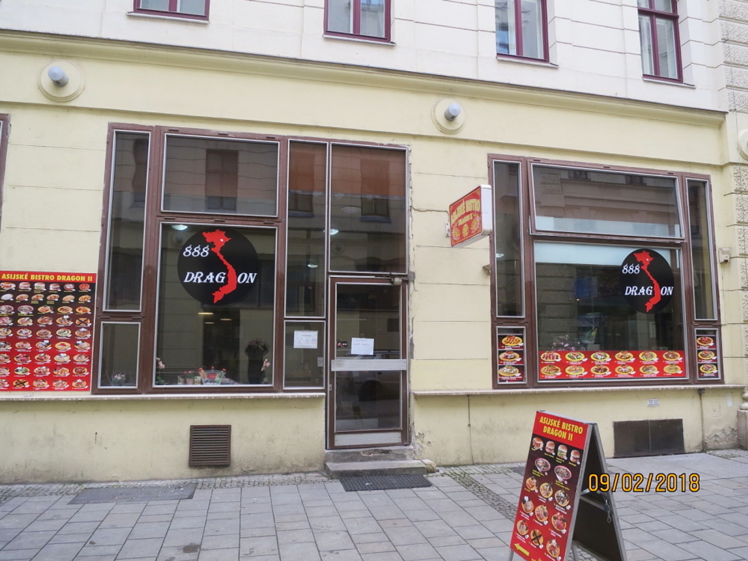 Uzavřené bistro v centru Brna - 8 - GALERIE: Uzavřené bistro v centru Brna (8/9)