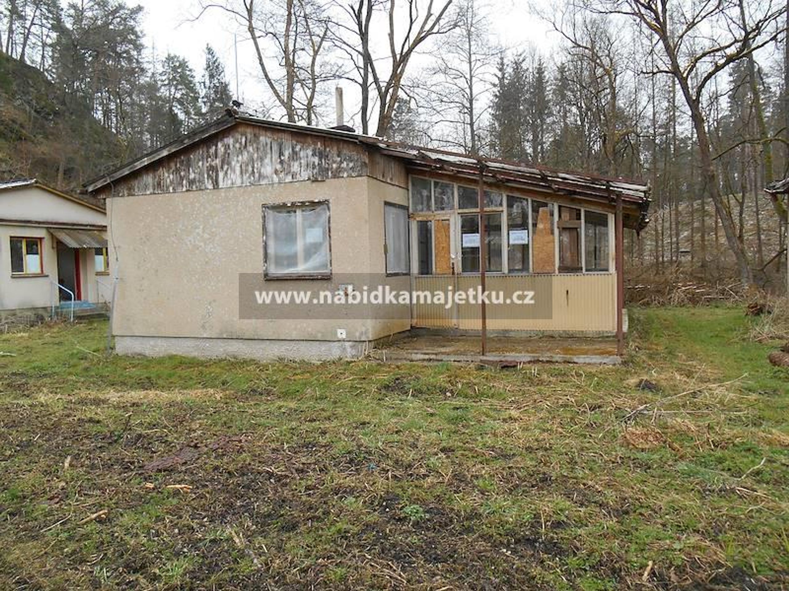Rekreační chata ÚZEMÍ VARVAŽOV - Nabídka nemovitého majetku - Úřad pro zastupování státu ve věcech majetkových (1/18)