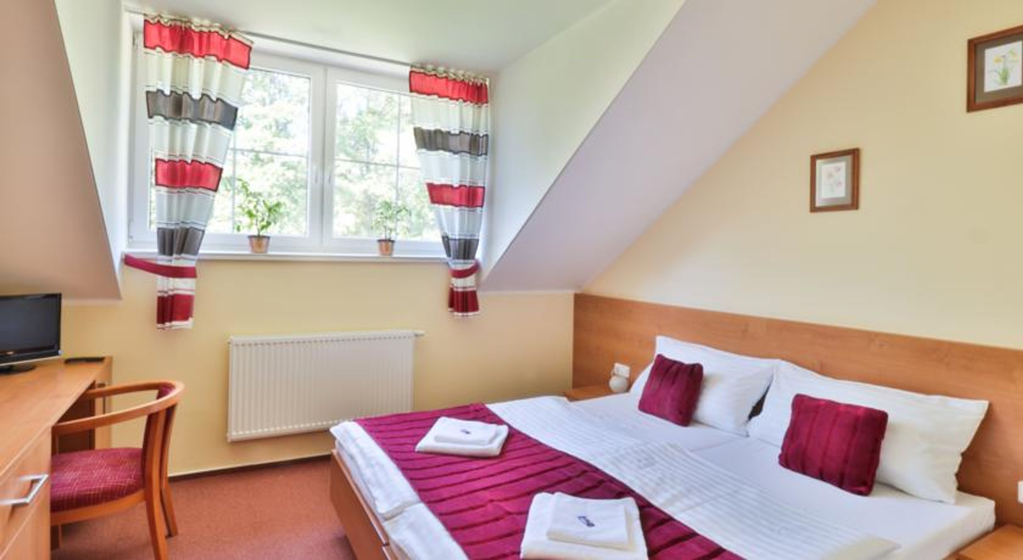 Kategorie 3* hotely - 4. Hotel České Žleby (Stožec) - GALERIE: Nejlepší 3* hotely v České republice (8/20)