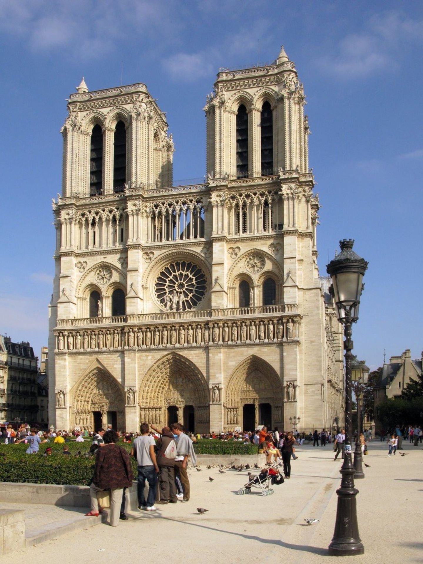 Slavná pařížská katedrála Notre-Dame - GALERIE: Prohlédněte si slavnou pařížskou katedrálu Notre-Dame (5/5)