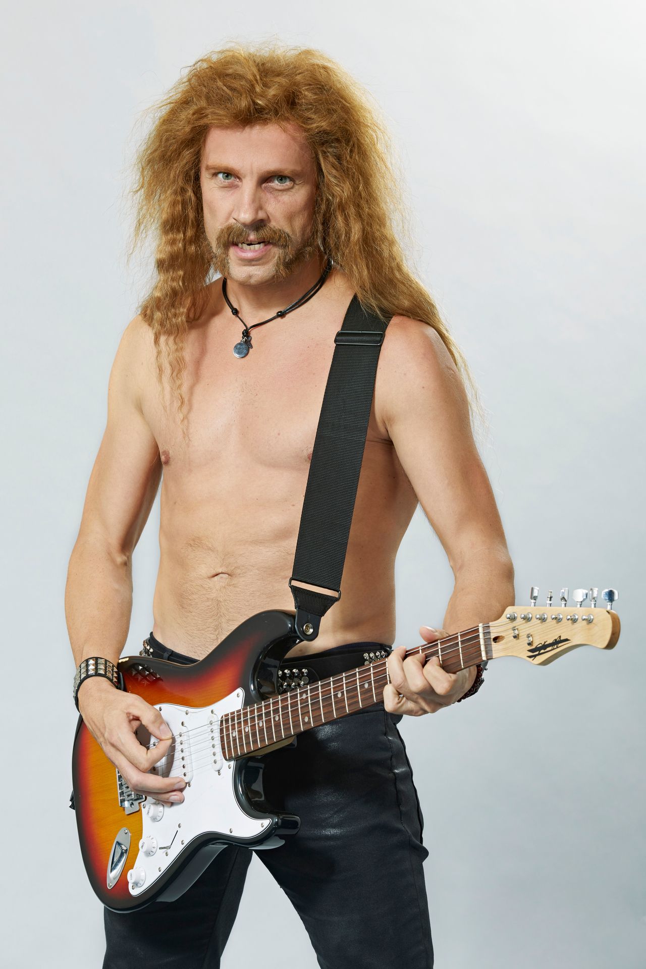 Roman Vojtek jako Metallica - 2 - GALERIE: Roman Vojtek jako Metallica (1/12)