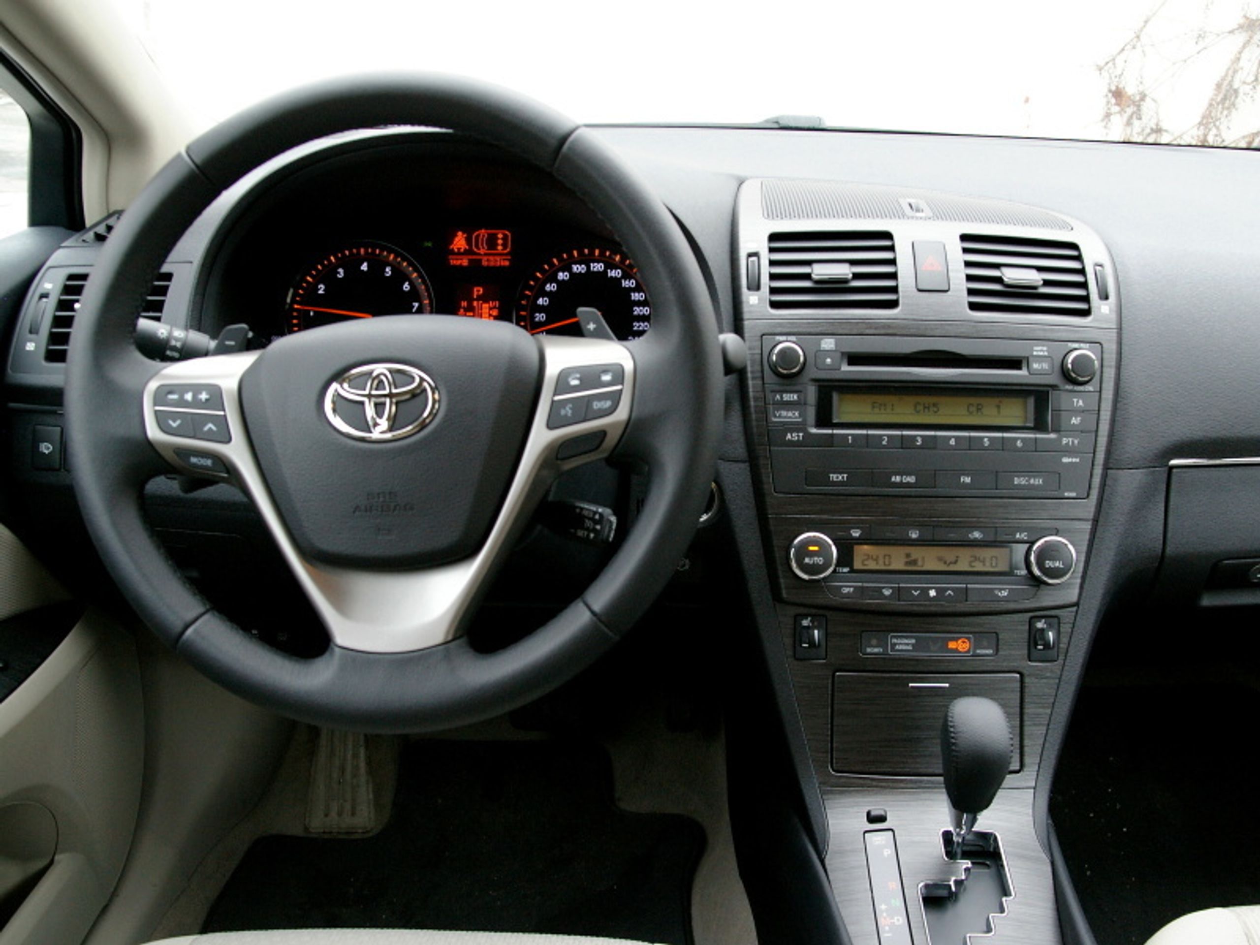 Toyota Avensis - GALERIE Toyota Avensis (5/6)
