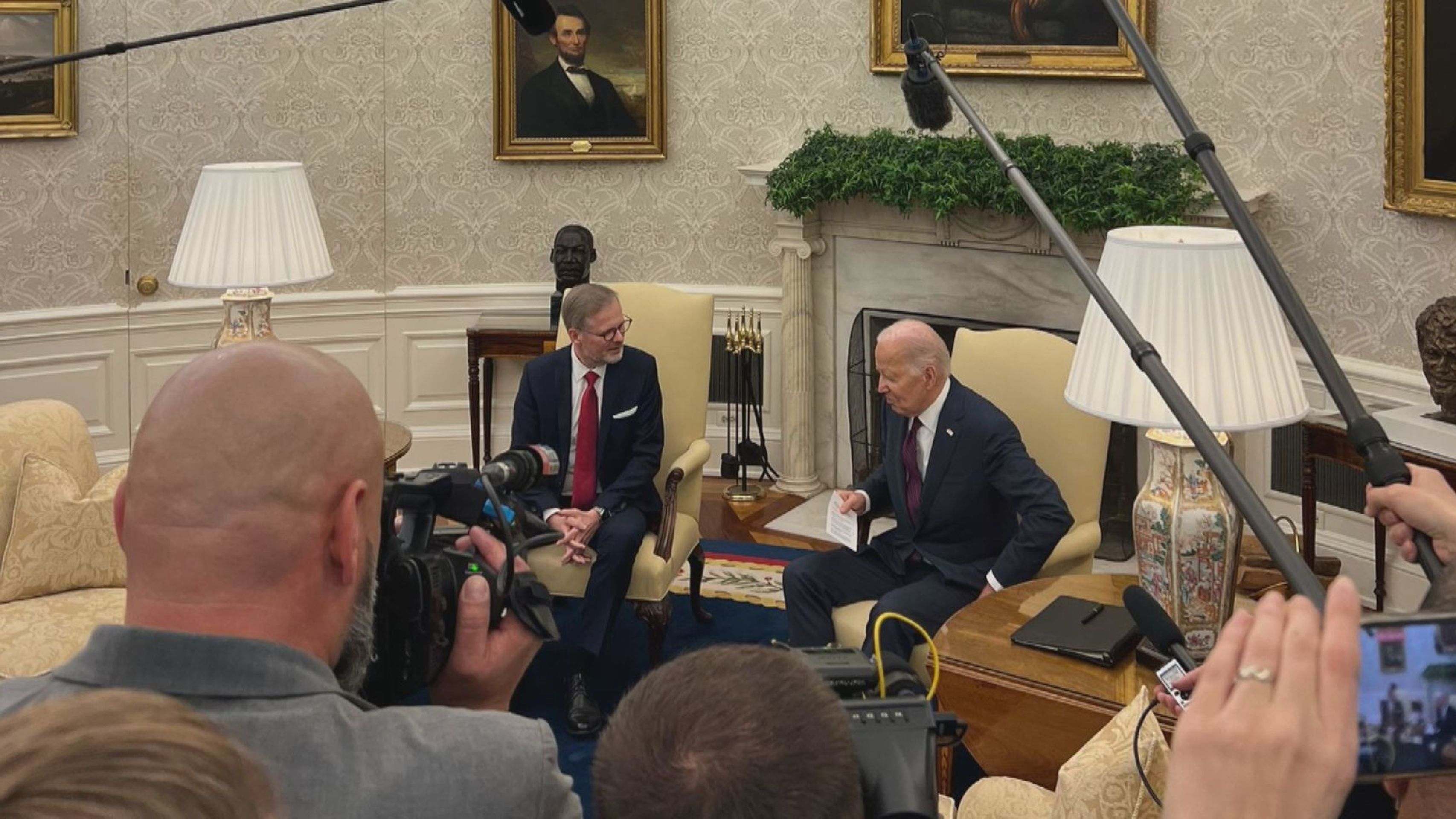 Premiér Fiala na setkání s Joe Bidenem - Premiér Fiala na setkání s Joe Bidenem (8/13)