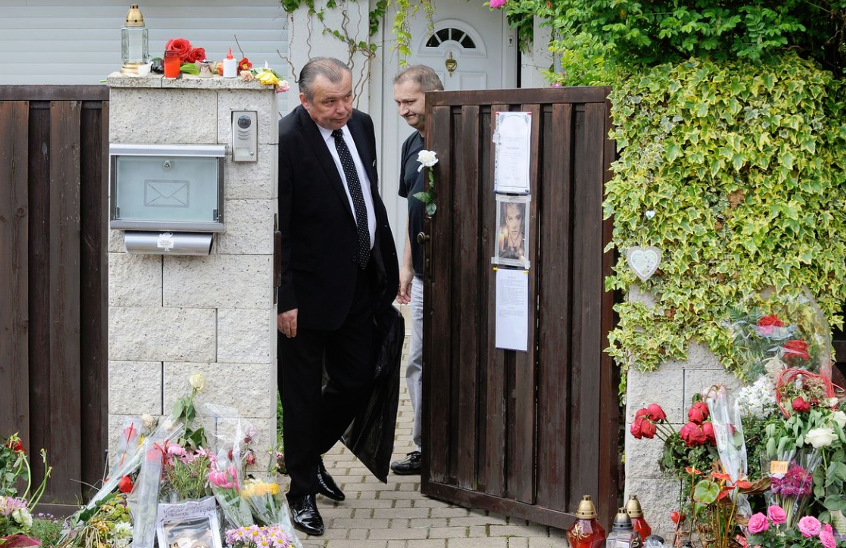 Zdeněk Zahradník a zvukař Standa - GALERIE: Odjezd z Uhříněvsi (4/11)