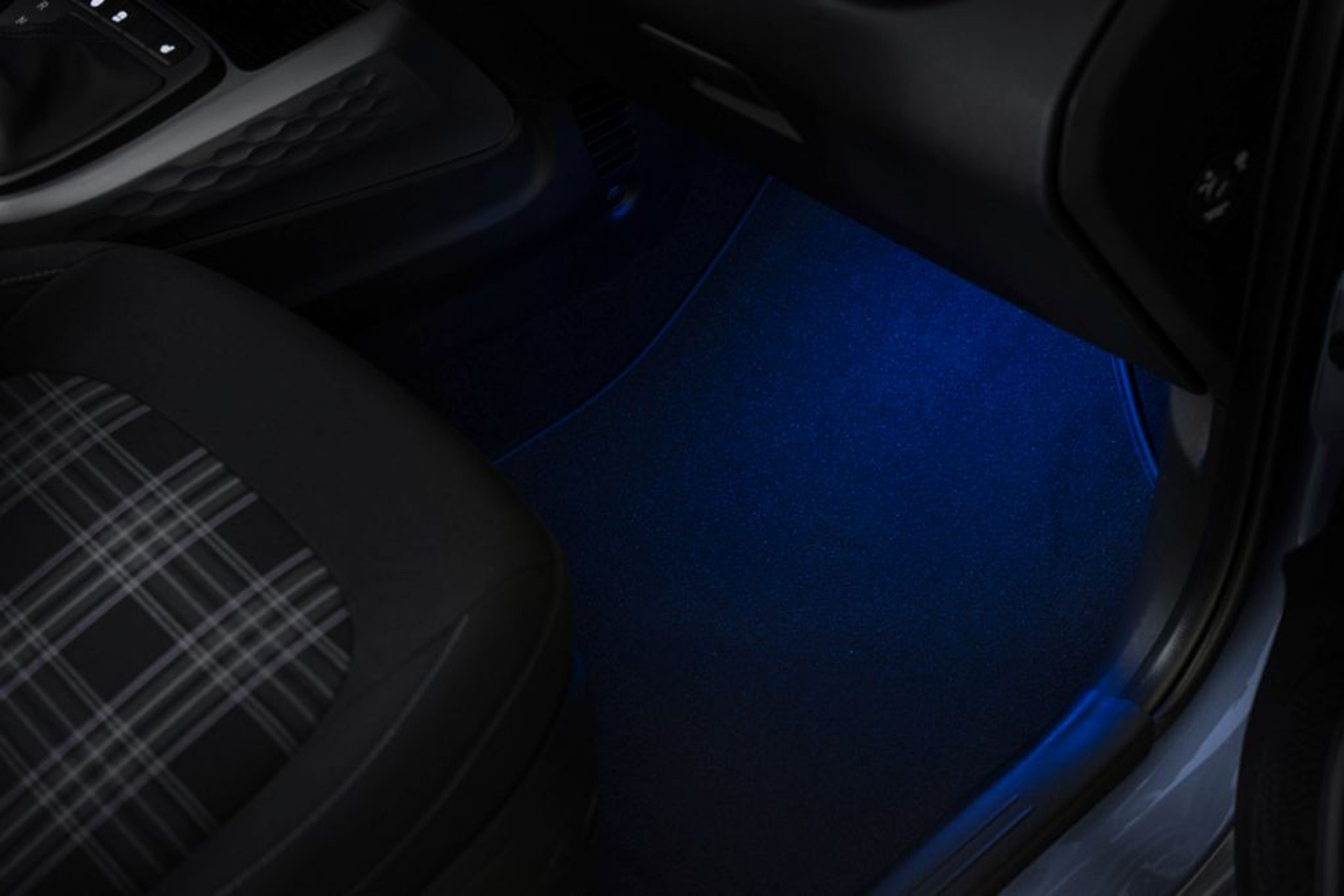 Hyundai i10 po faceliftu - Hyundai představuje facelift i10 (8/12)