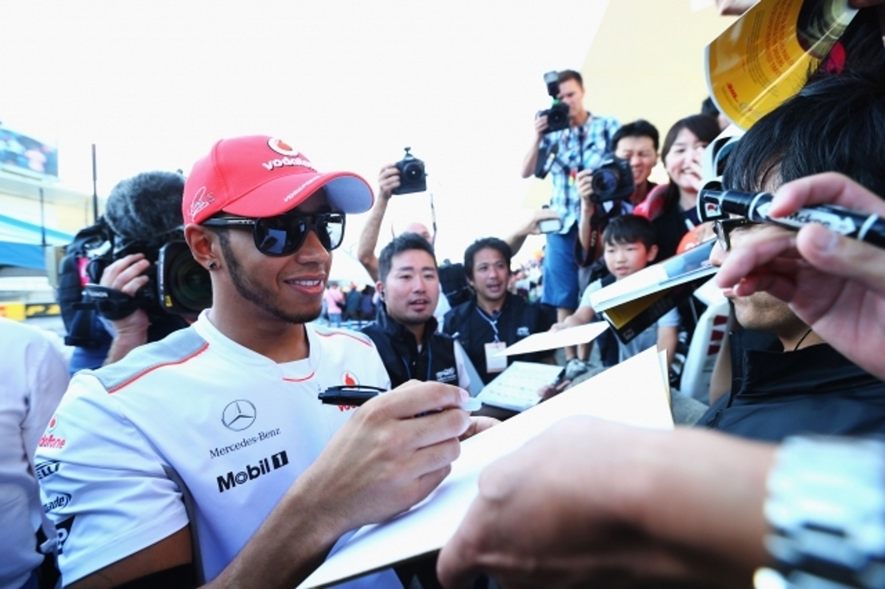 Hamilton v Suzuce - 1 - GALERIE: Lewis Hamilton v Suzuce (1/8)