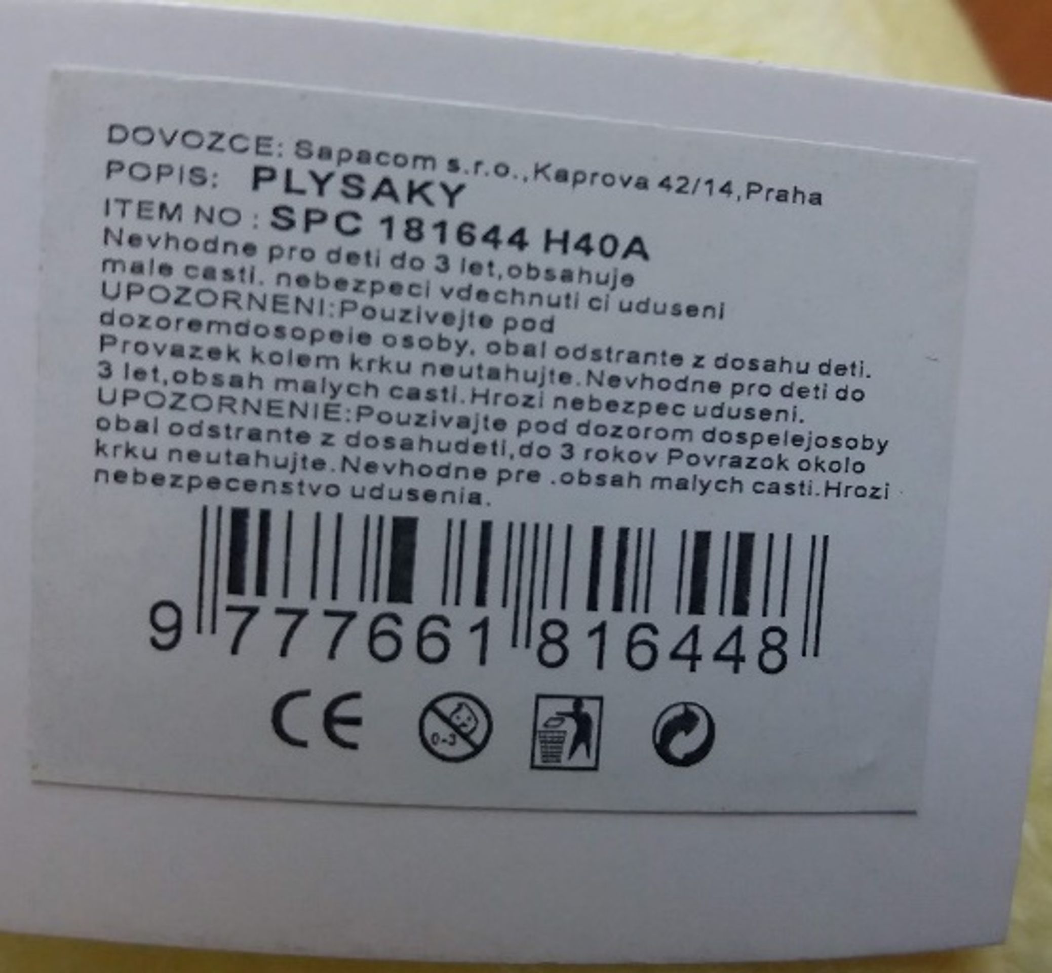 Nebezpečná hračka - plyšová ryba - GALERIE: Nebezpečné hračky v Česku (7/8)