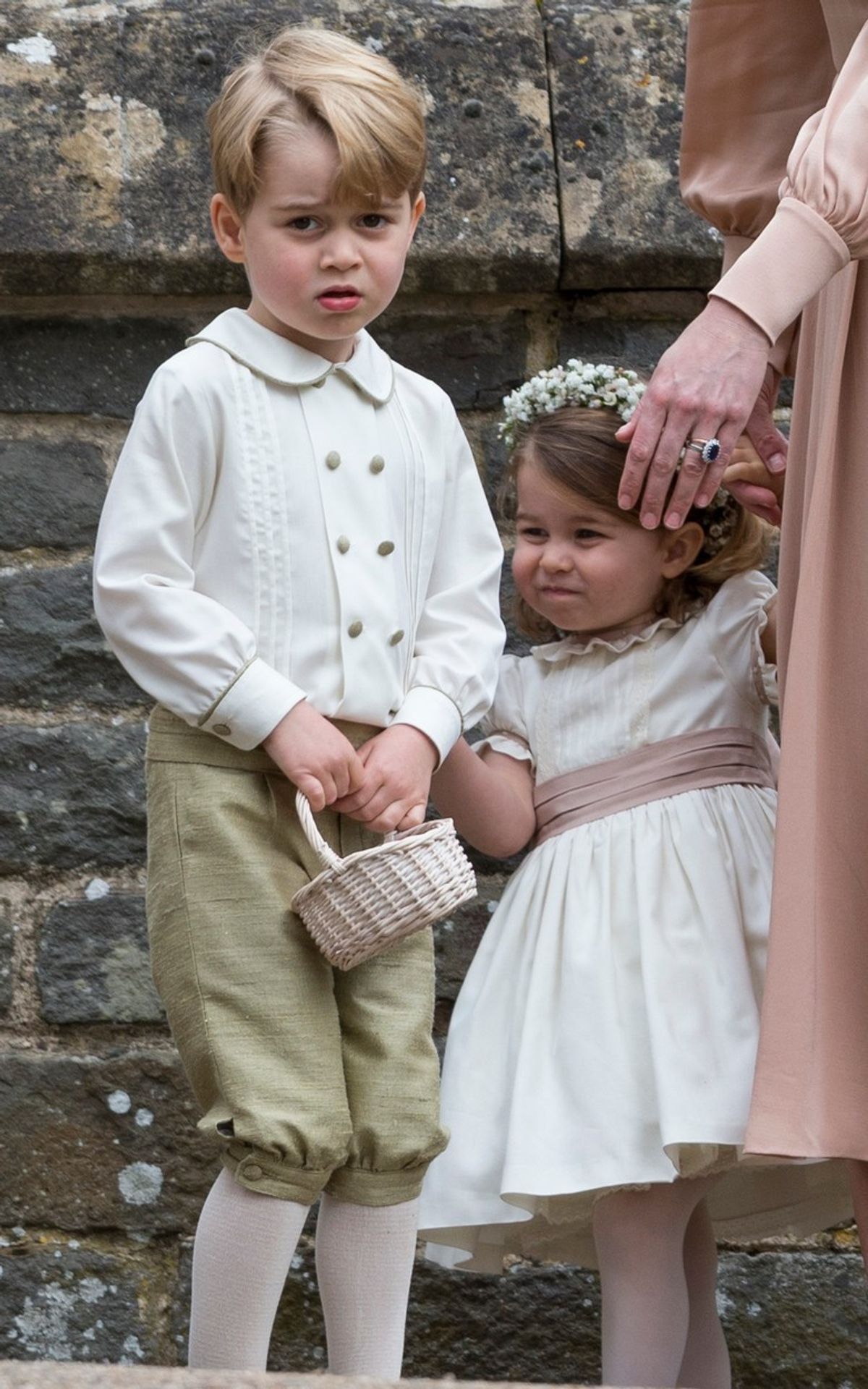 Kate Middleton a Princ George - 5 - GALERIE: William a Kate s dětmi (16/16)