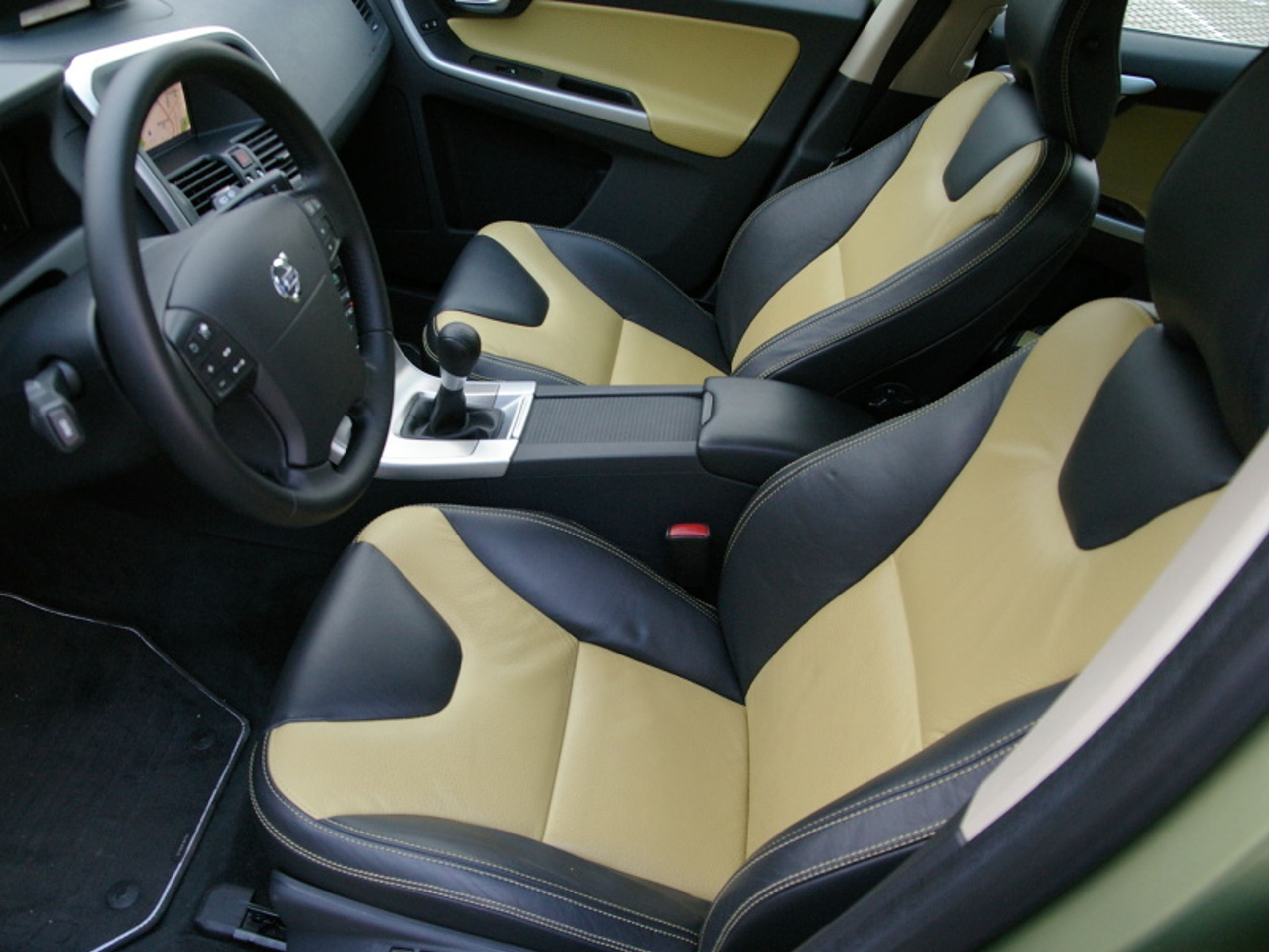 Volvo XC60 - GALERIE Volvo XC60 (3/6)