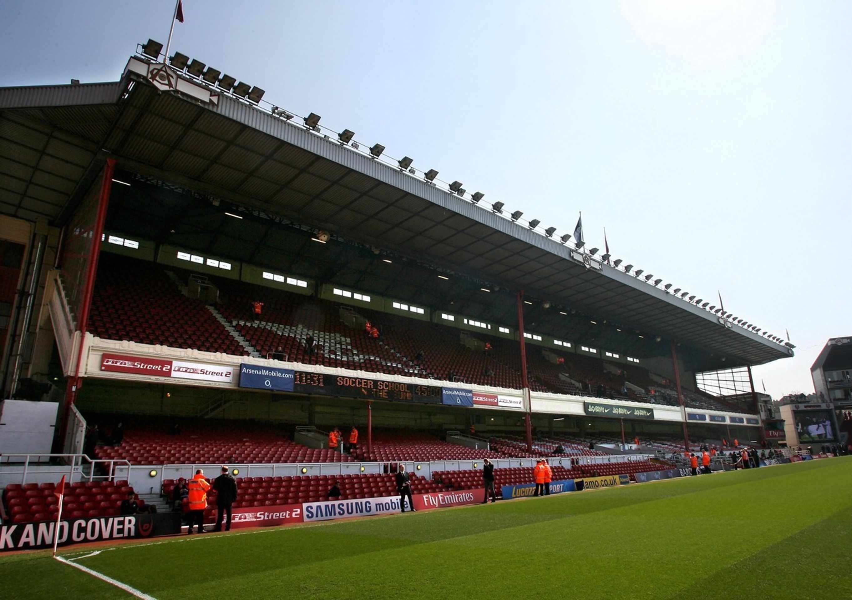 Londýn: Stadion Highbury - 1 - GALERIE: Bydlení na fotbalovém Highbury (2/13)