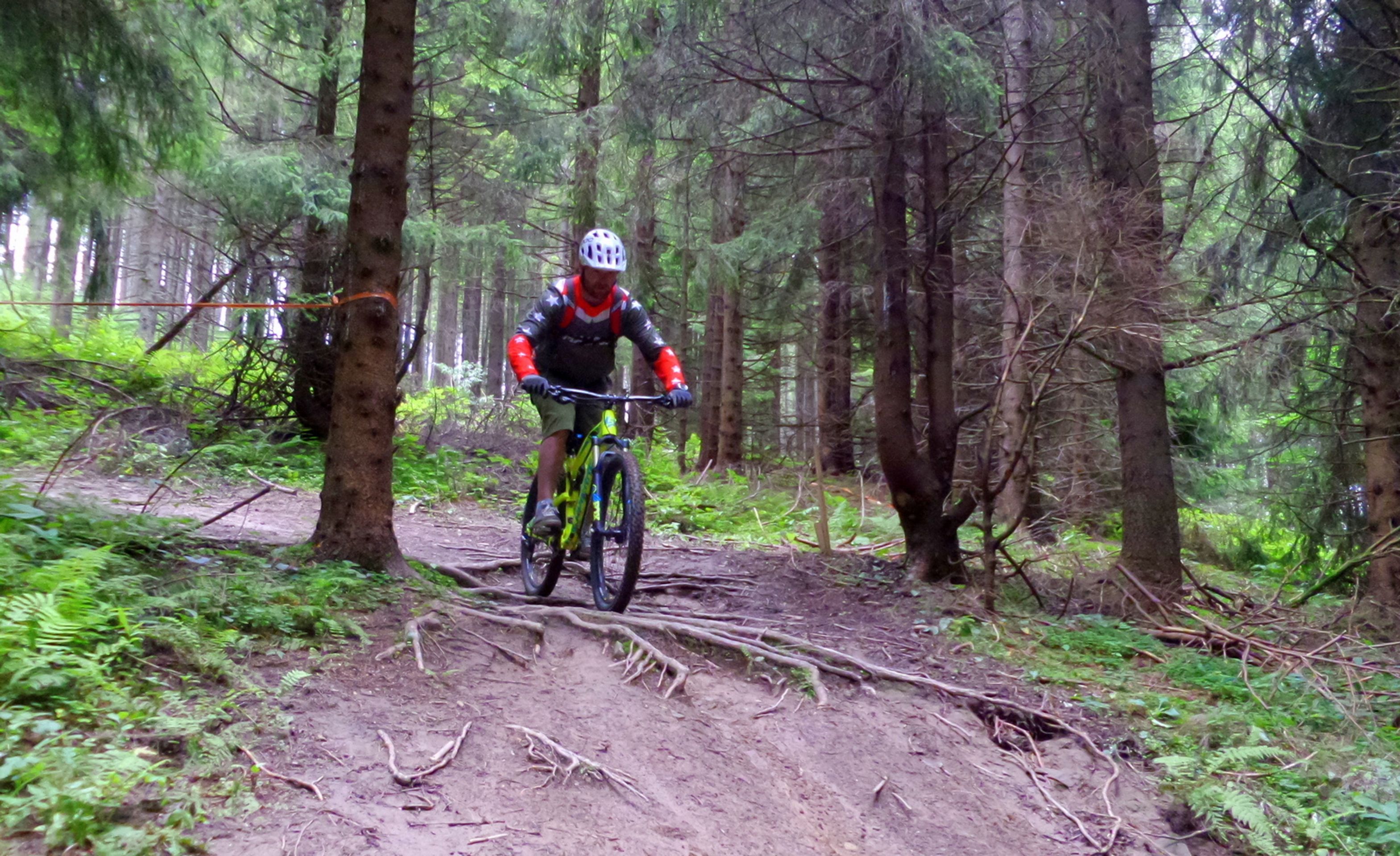 Cyklospeciál: Bachledová na Slovensku - 8 - GALERIE: Slovenská Bachledová - Bikepark (3/13)