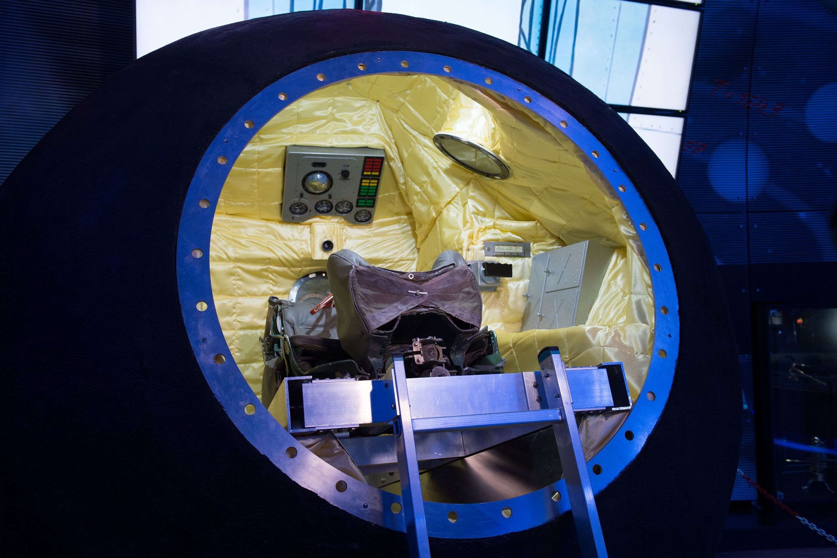 Replika přistávacího modulu kosmické lodi Vostok - 4 - GALERIE: Replika přistávacího modulu kosmické lodi Vostok (4/11)