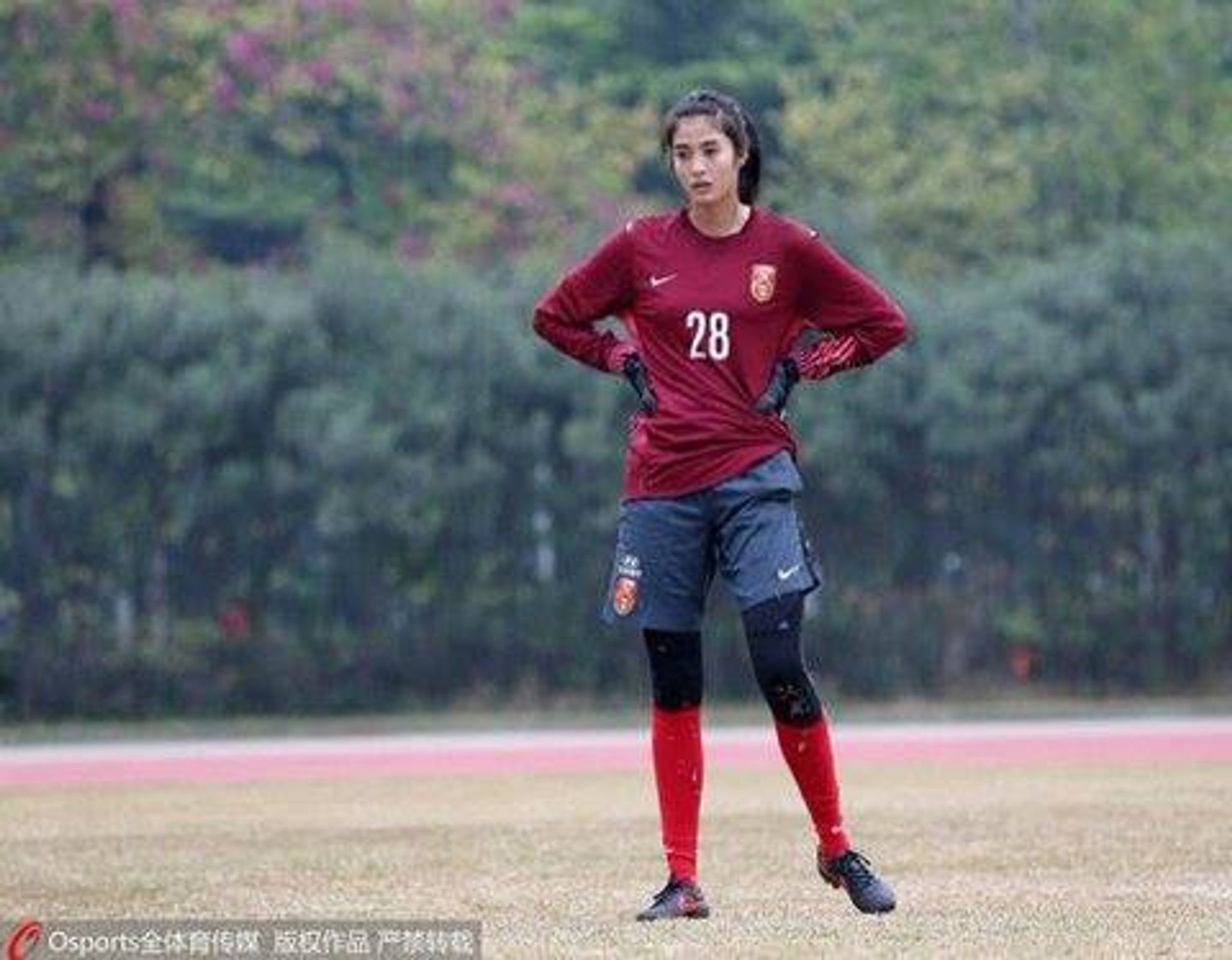 Krásná čínská fotbalistka - 1 - GALERIE: Zhao Lina (3/5)