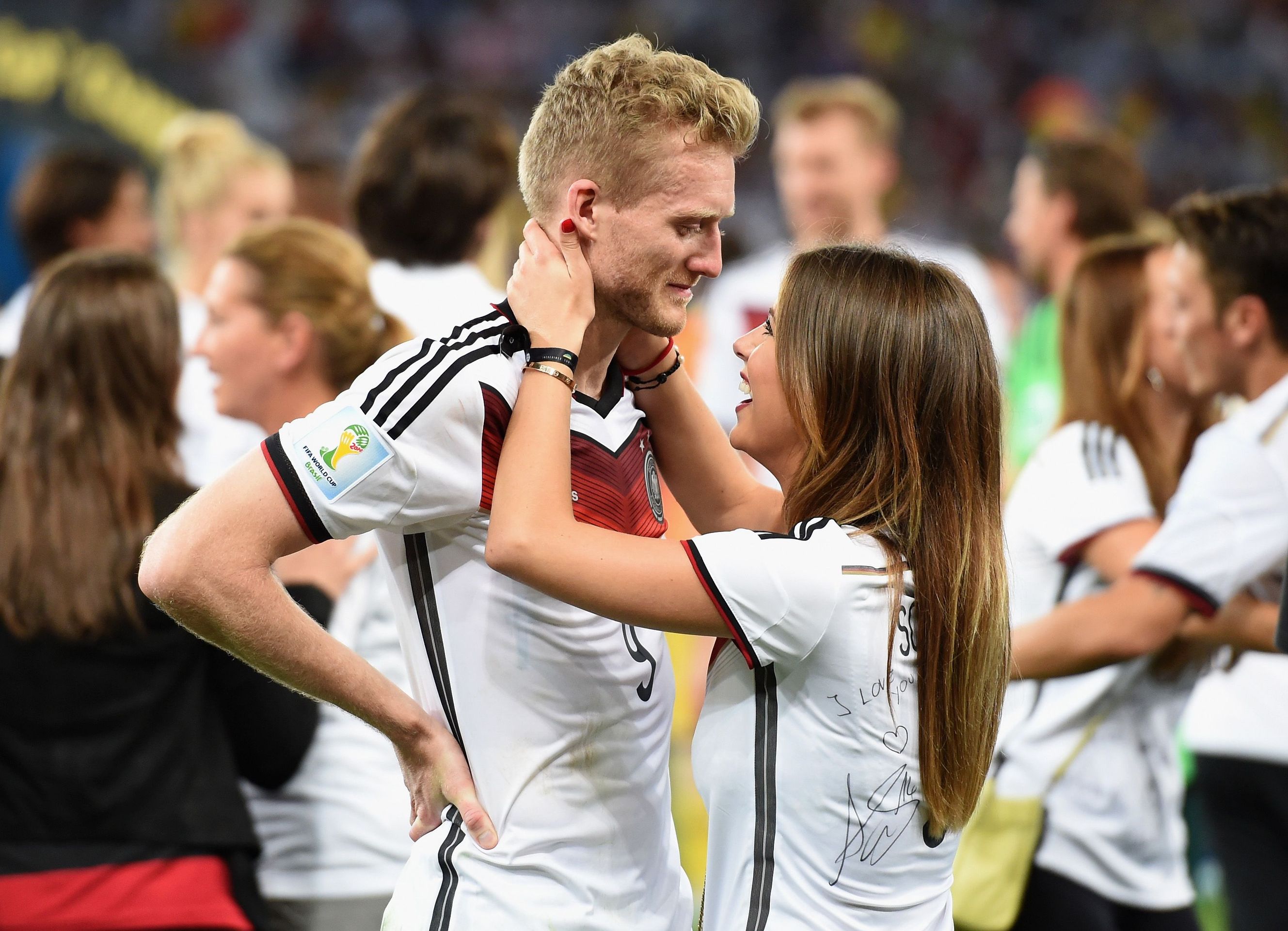 Partnerky německých fotbalistů - Andre Schuerrle a Montana Yorke - GALERIE: Krásky německých fotbalistů (15/17)