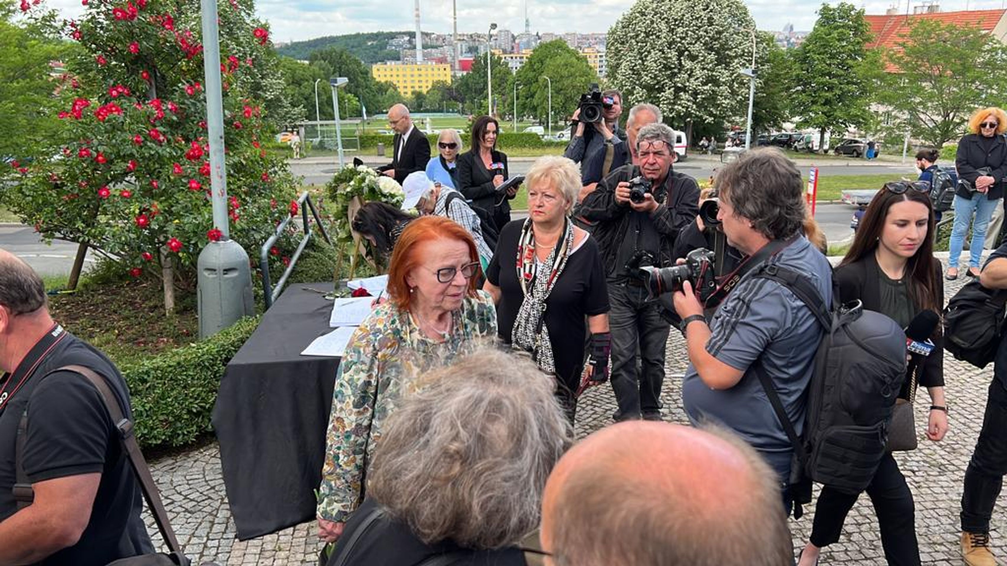 Poslední rozloučení s Josefem Abrhámem v kostele sv. Anežky na Spořilově (1) - Poslední rozloučení s Josefem Abrhámem (4/35)