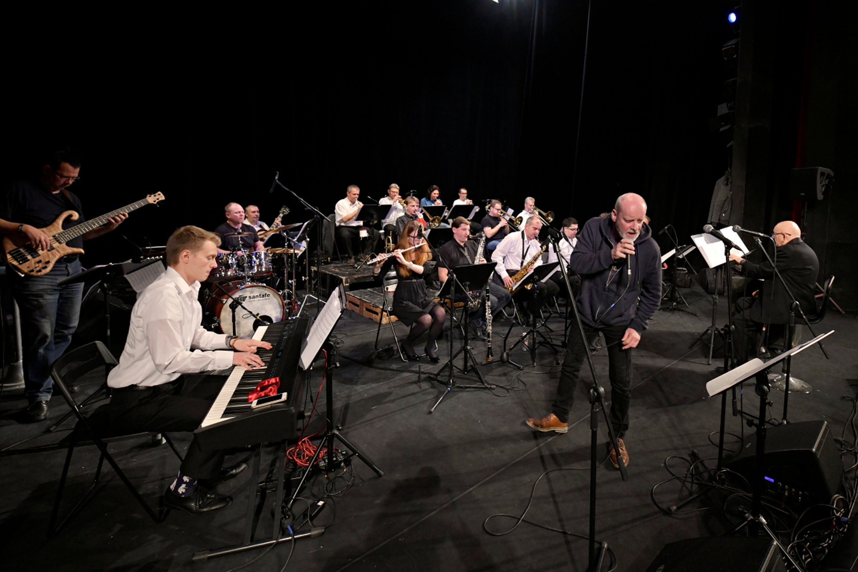 JH Big Band Hradec Králové (17) - JH Big Band Hradec Králové (14/16)
