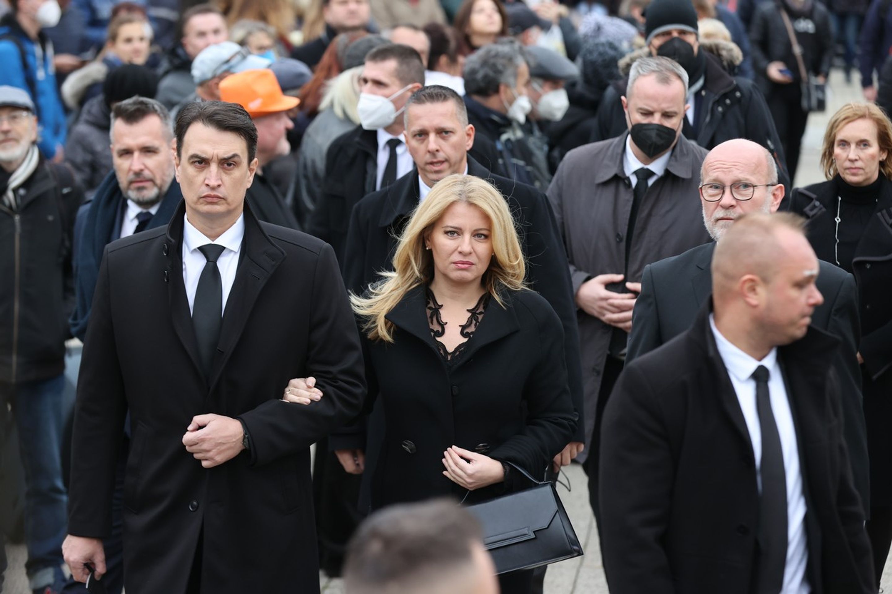 Rozloučení s Miroslavem Žbirkou - Zuzana Čaputová - 2 - Rozloučení s Mekym Žbirkou (10/19)