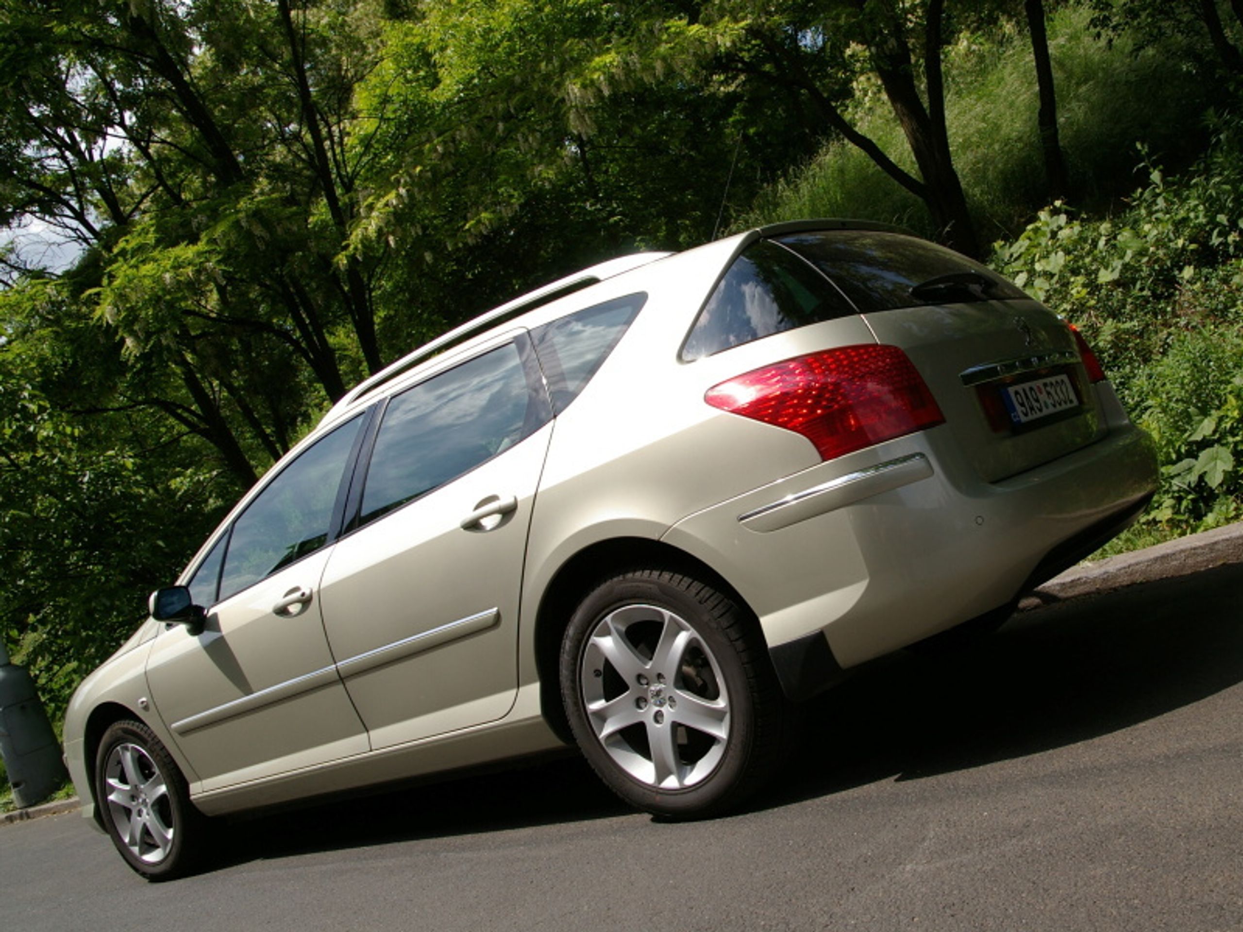 Peugeot 407 SW - GALERIE Peugeot 407 (1/5)
