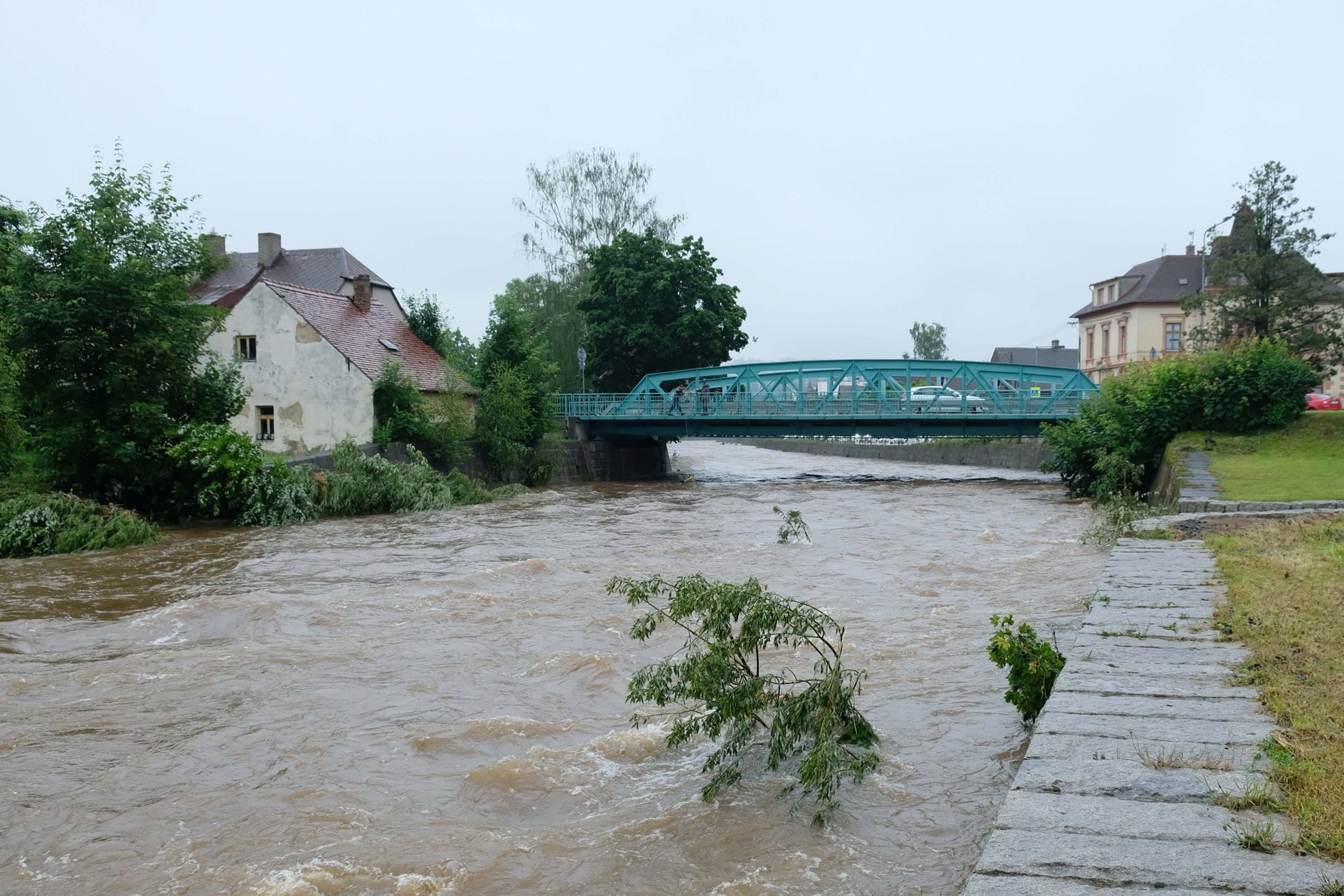 Frýdlantsko záplavy - 4 - GALERIE: Protipovodňová opatření ve Frýdlantu (16/19)