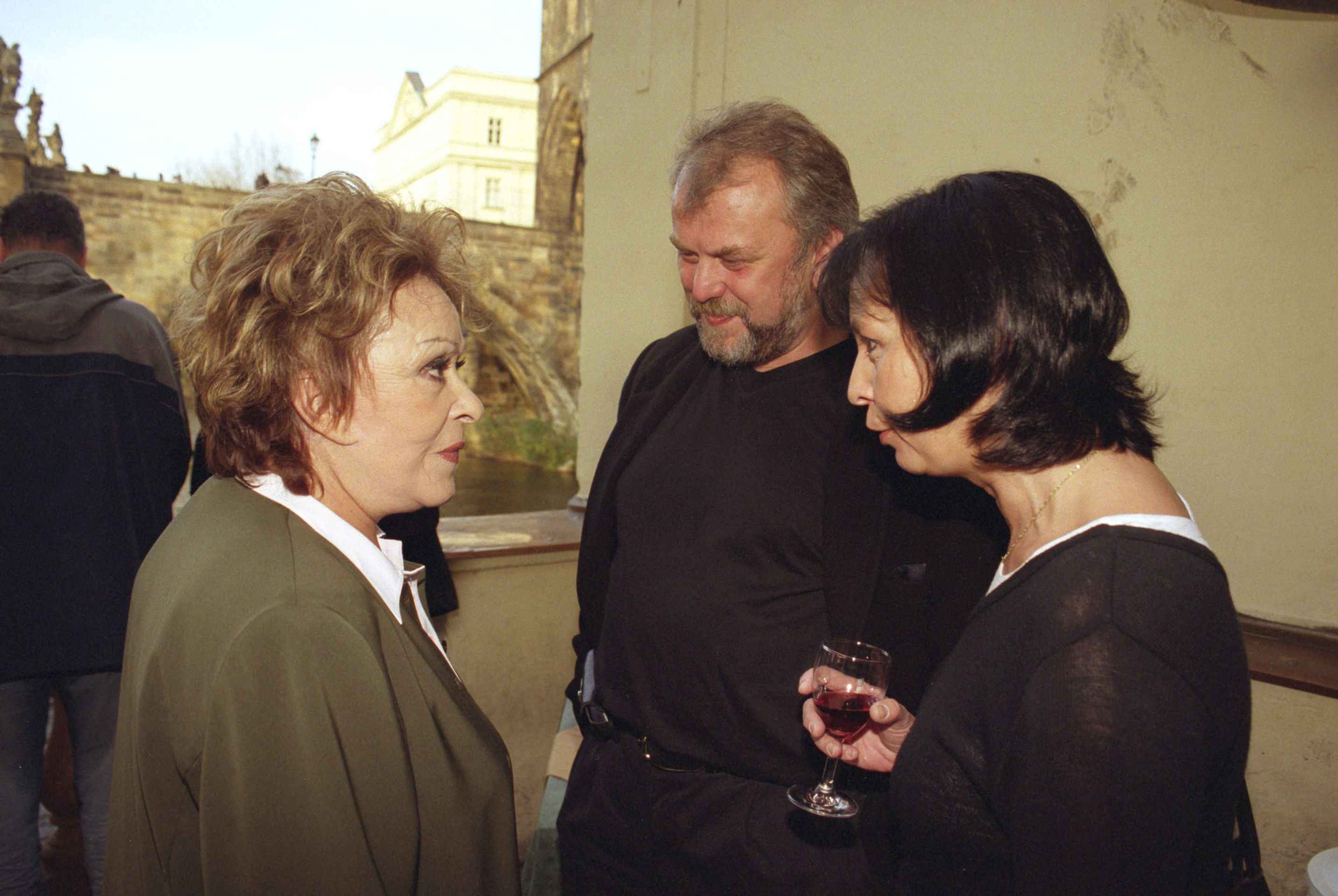 Jiřina Bohdalová - 2001 - Jak šel čas s Jiřinou Bohdalovou (5/12)