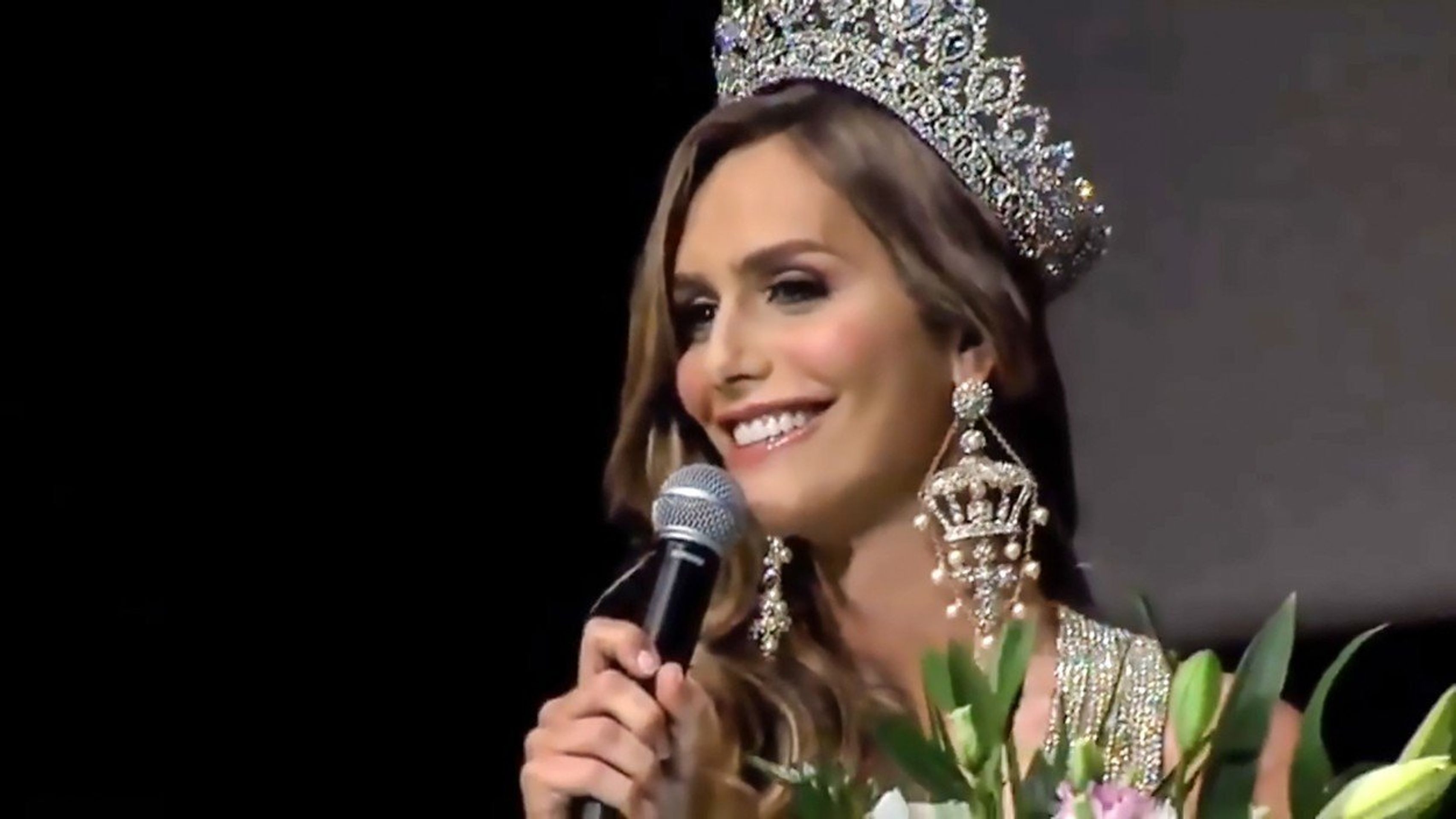 Angela Ponce - 7 - GALERIE: Angela Ponce (7/11)