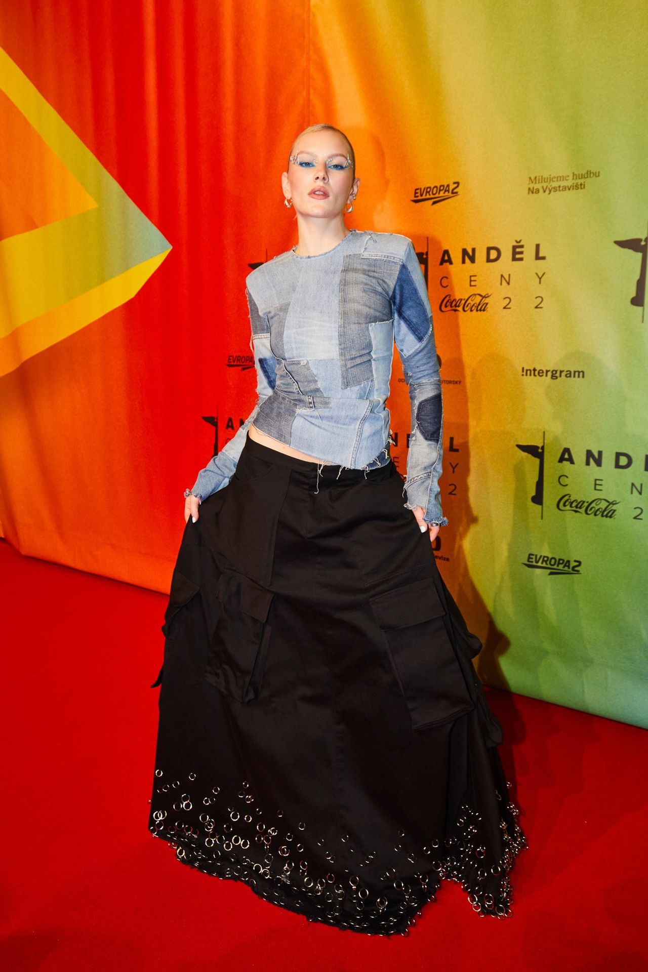 Annet X - Annet X (3/6)