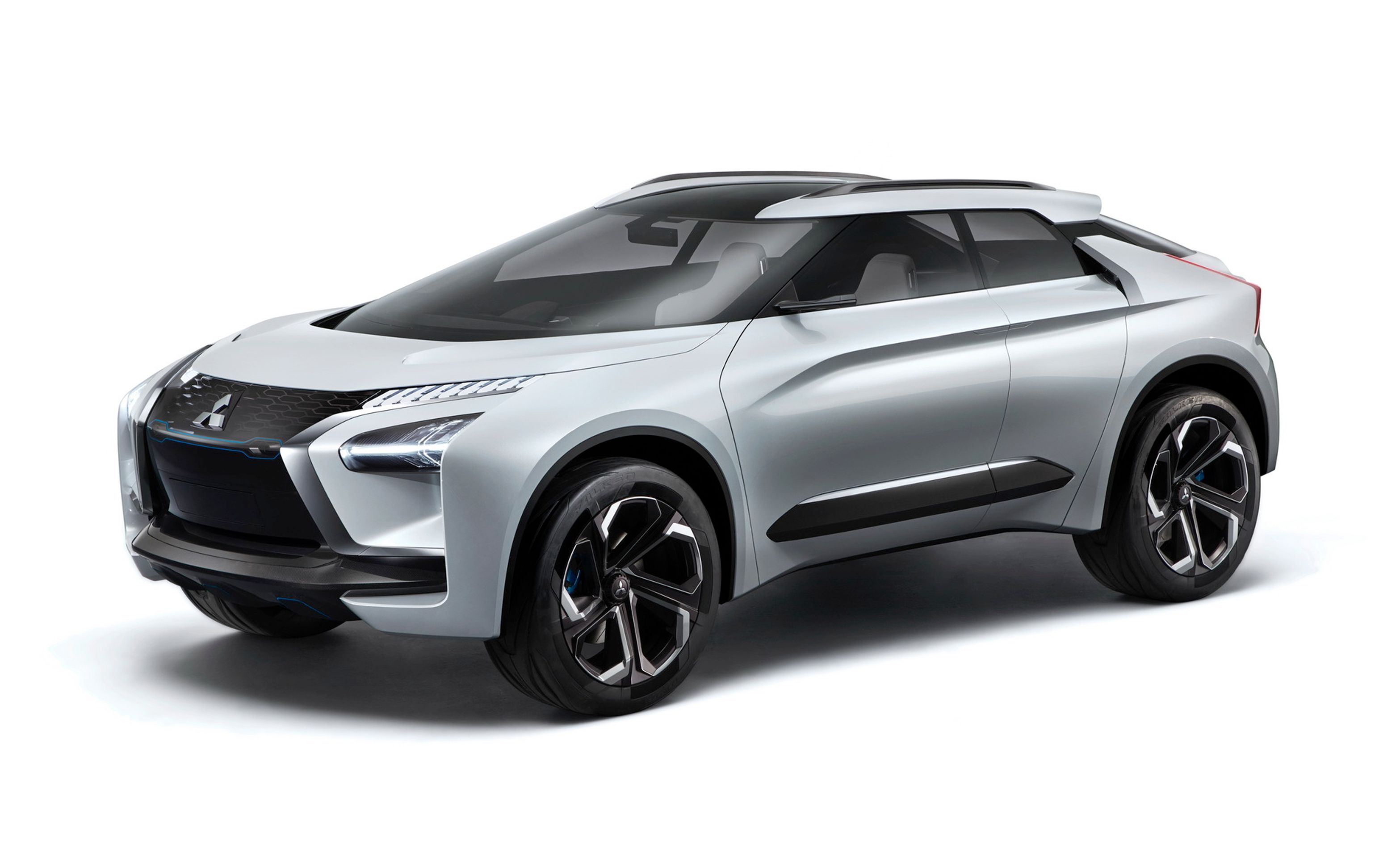 Mitsubishi - 7 - FOTOGALERIE: Mitsubishi e-Evolution Concept (2/4)