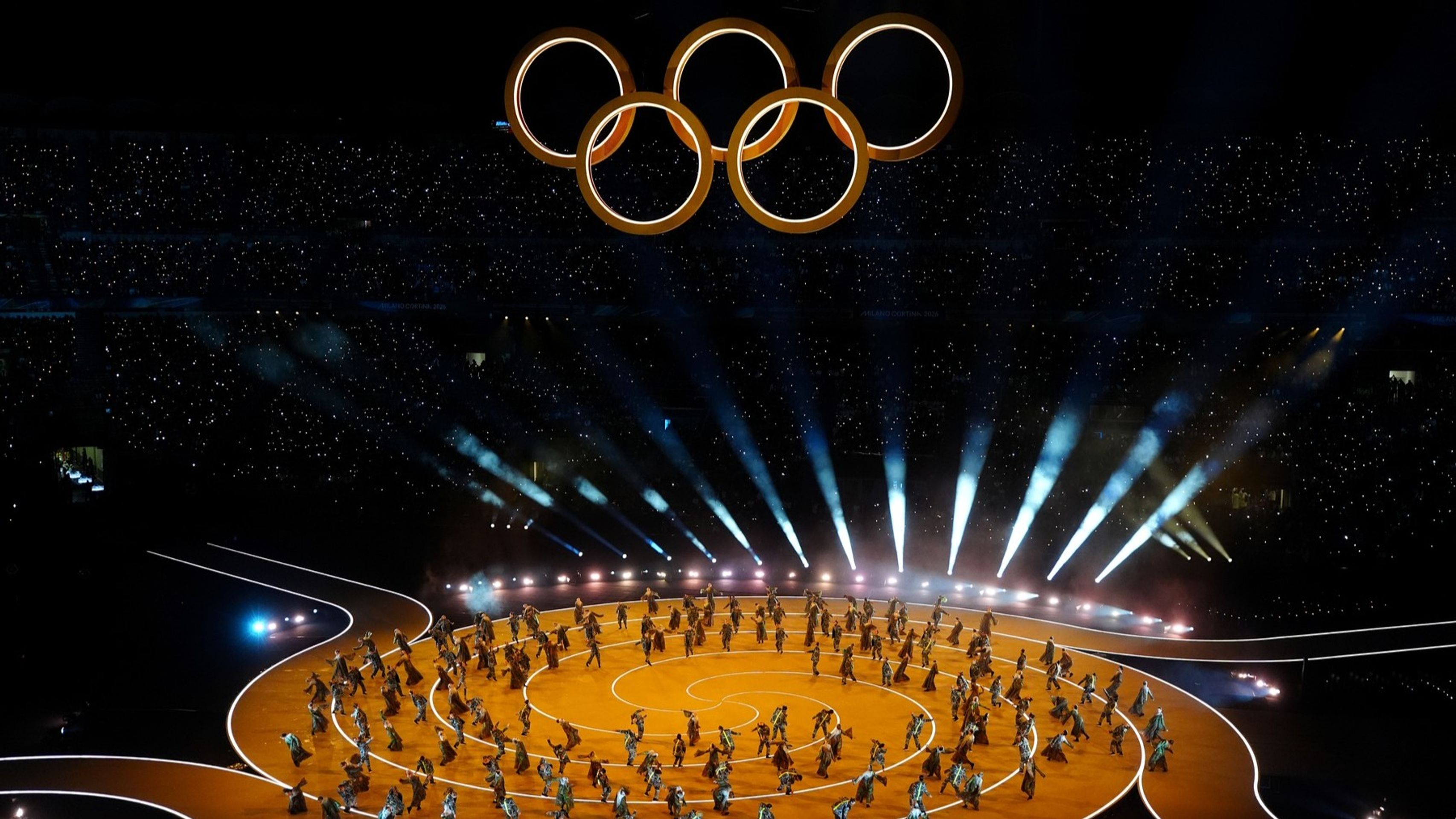 Olympijské kruhy při ZOH 2026 - Slavnostní zahájení ZOH 2026 (5/6)