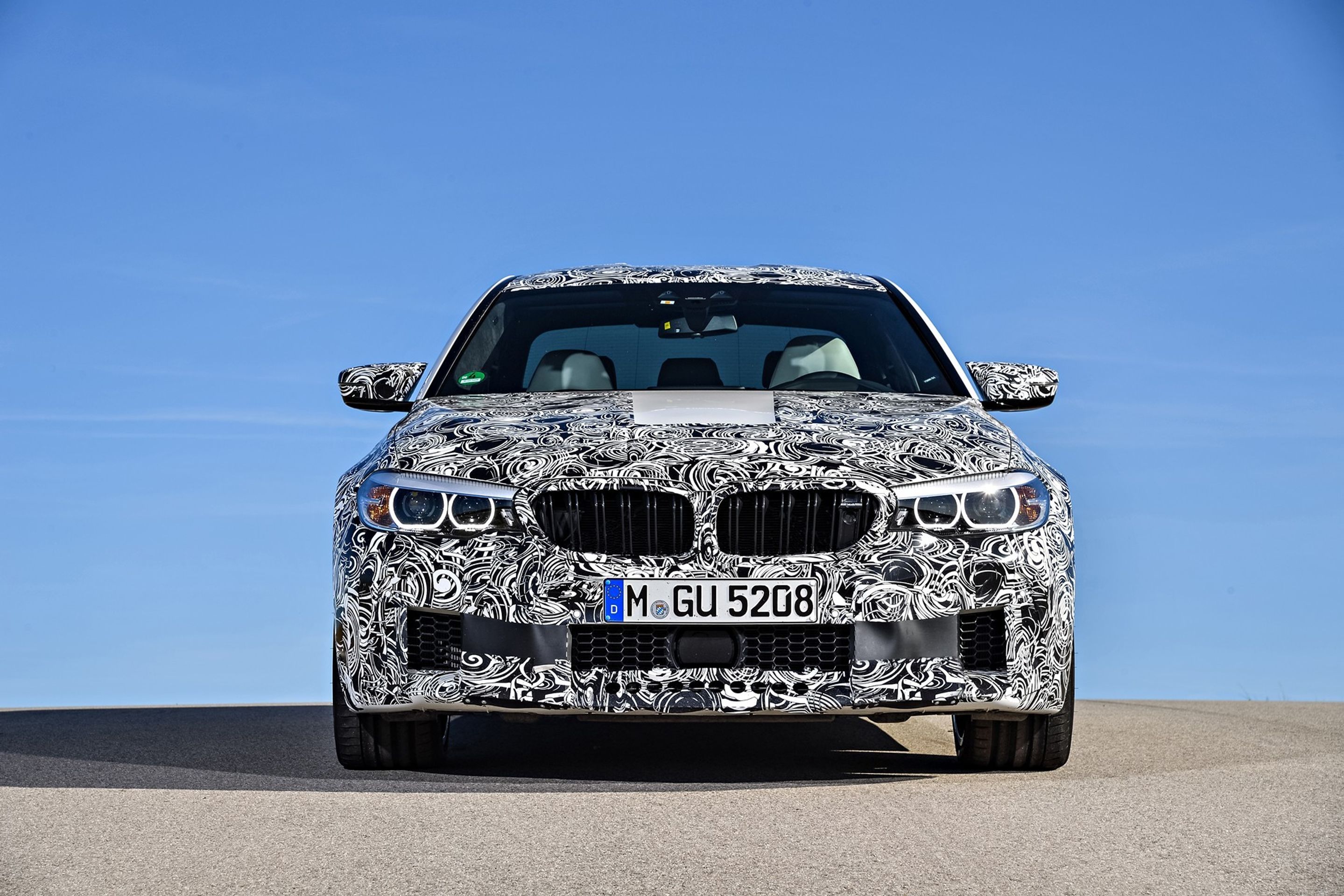 BMW M5 - 18 - GALERIE: Nové BMW M5 (17/17)