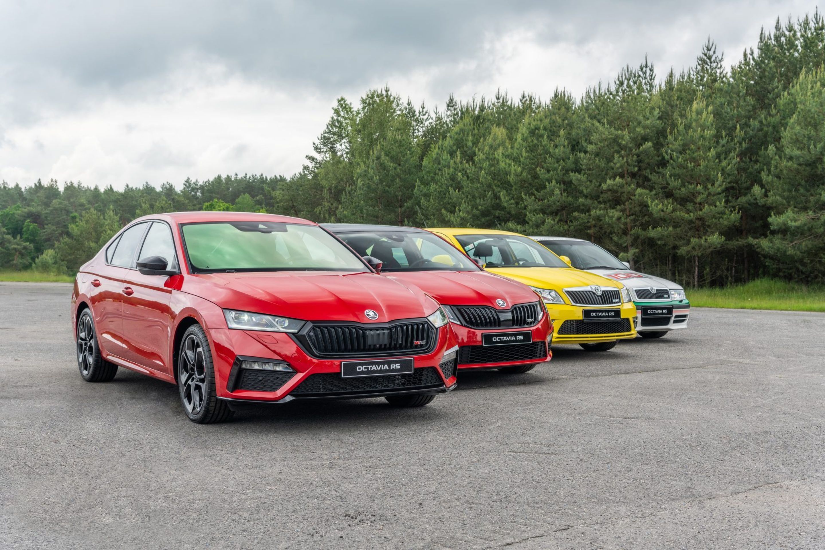 Škoda Octavia RS - 48 - Fotogalerie: Tohle je populární RS, vrcholná sportovní verze nové Octavie (23/24)