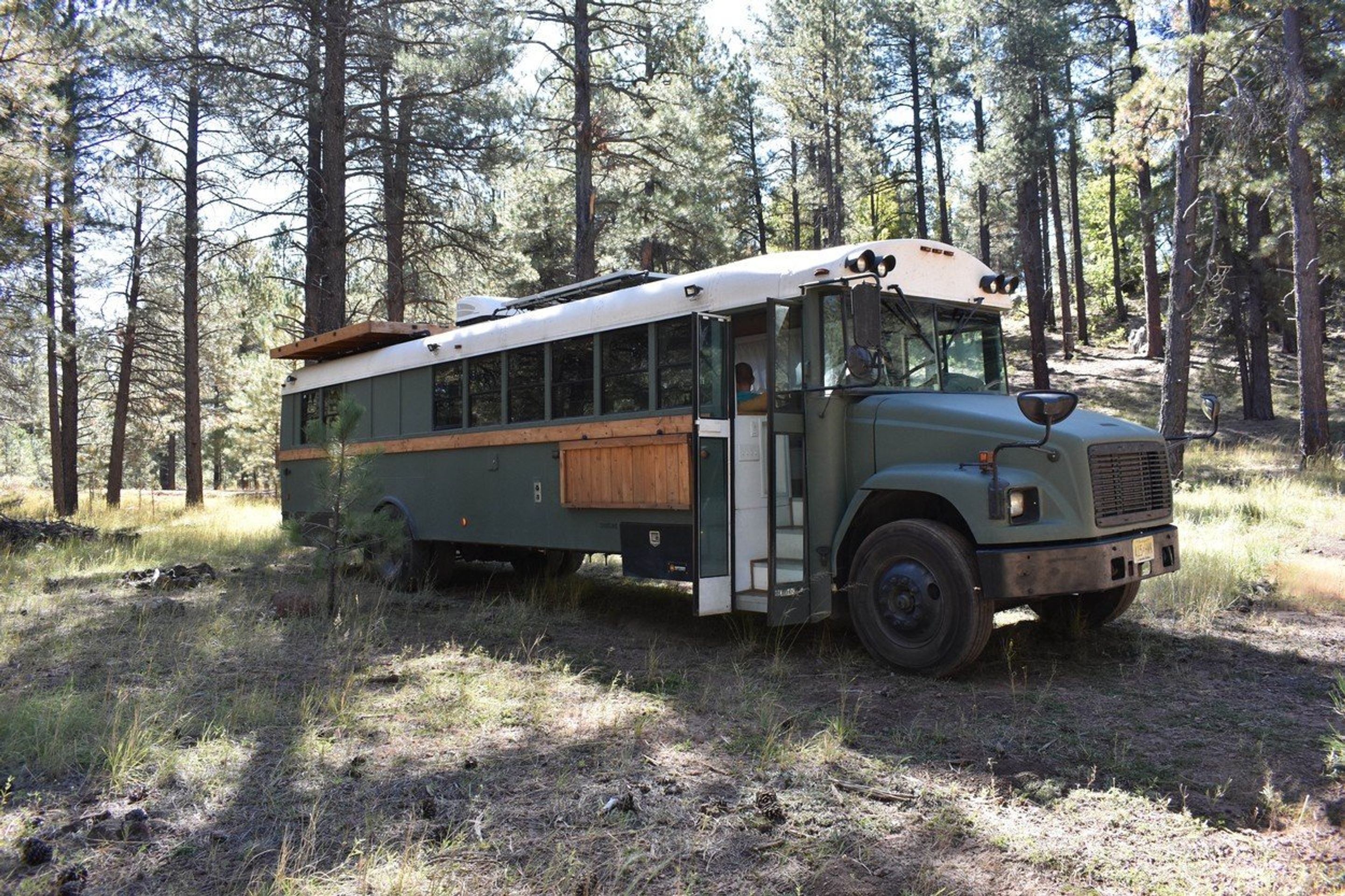 Přestavěný autobus - 8 - GALERIE: Přestavěný autobus (3/5)