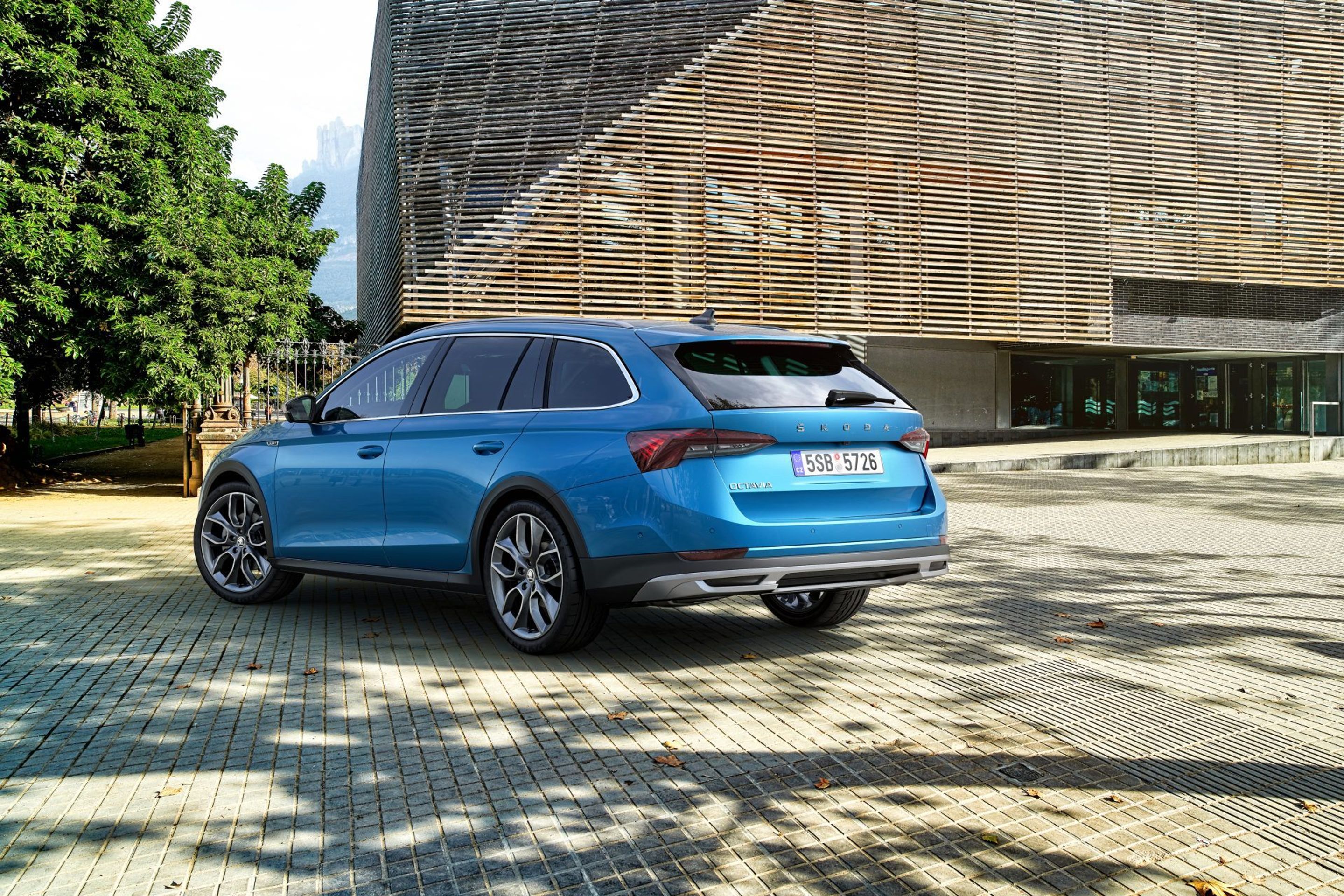 Škoda Octavia Scout - 10 - Fotogalerie: Nová Octavia v oblíbené verzi Scout (4/5)