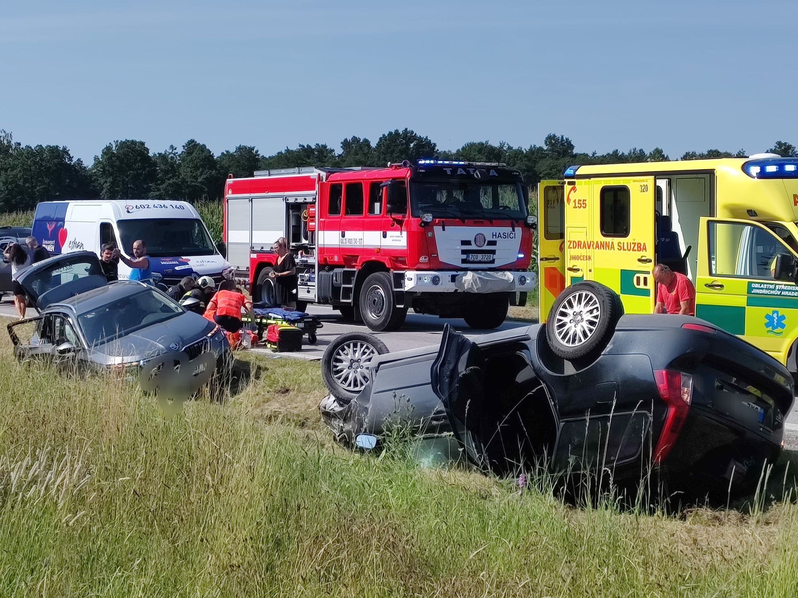 Dopravní nehoda se zraněním na Jindřichohradecku - Dopravní nehoda se zraněním na Jindřichohradecku (4/7)