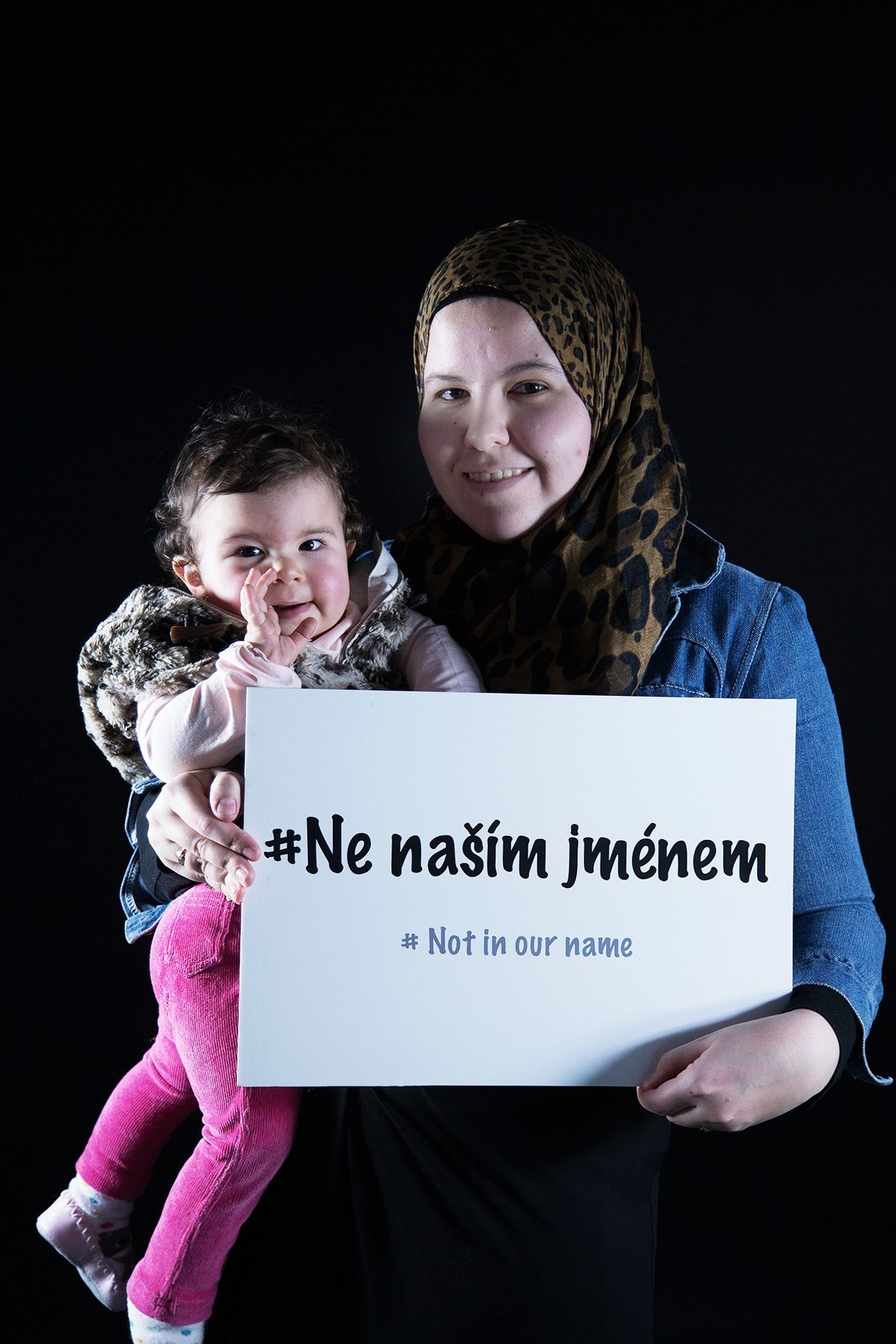 Ne mým jménem - 21 - GALERIE: Ne mým jménem (21/25)