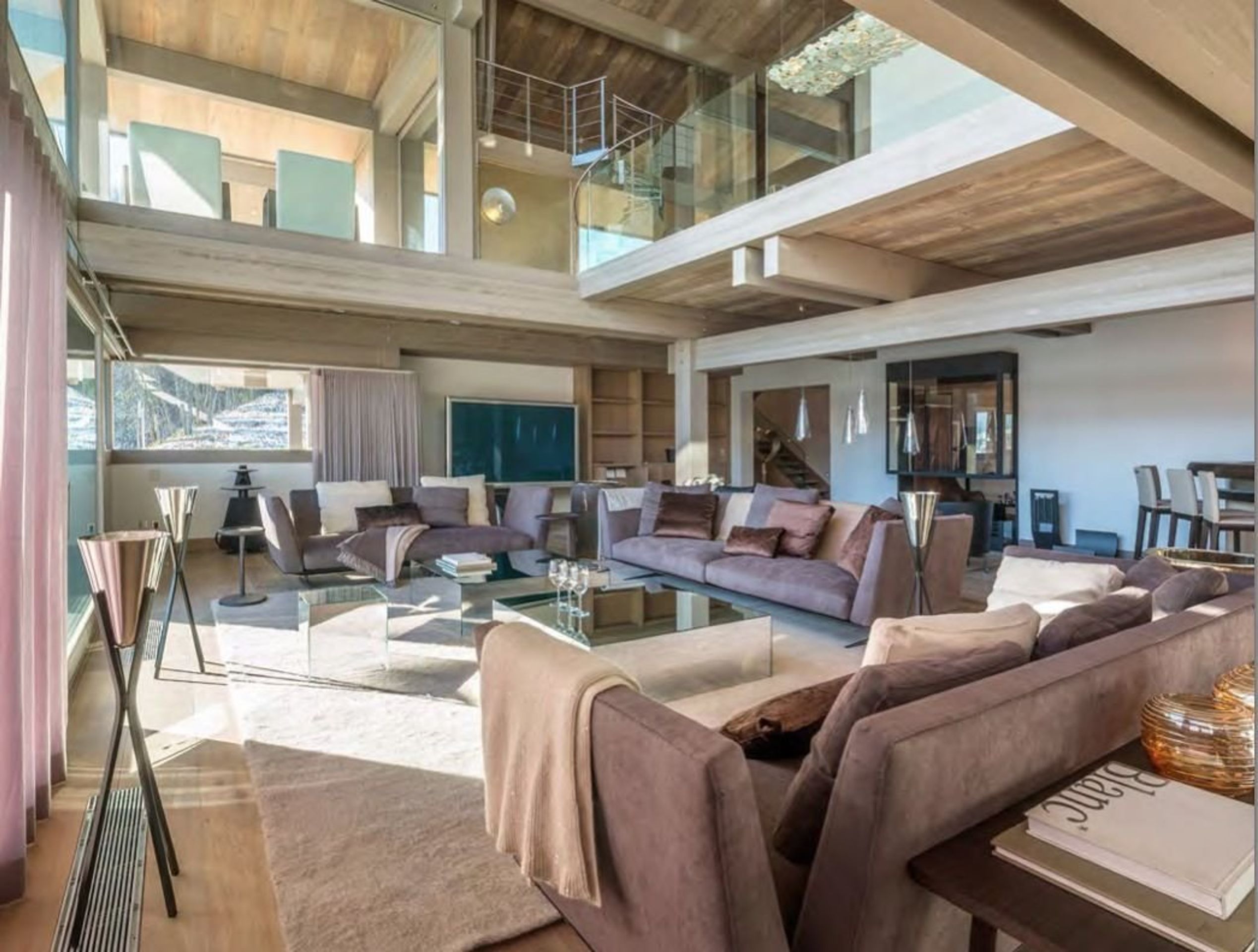 Luxusní horská chata v Megeve - 1 - GALERIE: Luxusní horská chata v Megeve (1/9)