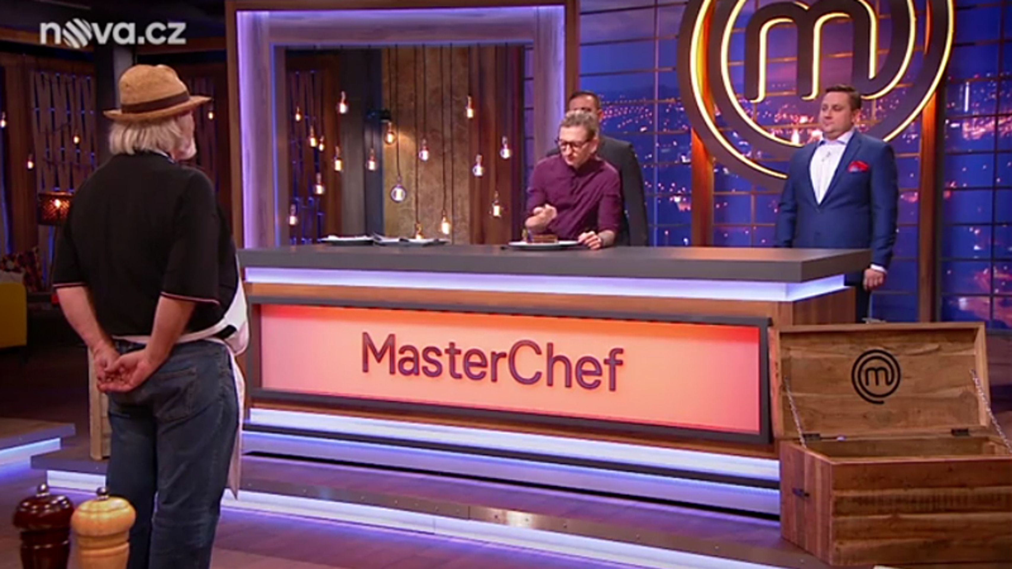 MasterChef: Nejstarší soutěžící svedl svou chybu na alzheimera! - GALERIE: MasterChef: Nejstarší soutěžící svedl svou chybu na alzheimera! (5/5)