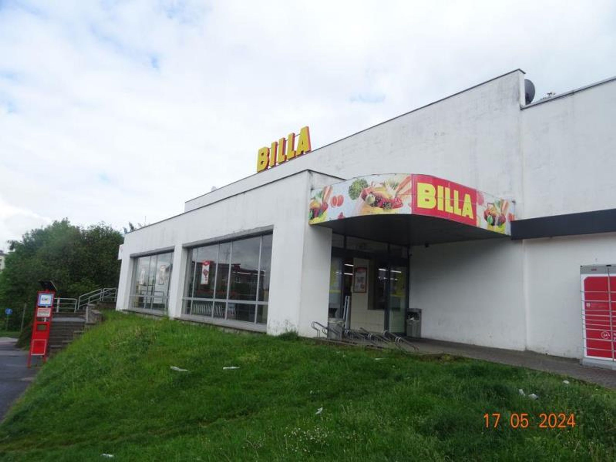 Část provozovny Billa uzavřena (1) - Část provozovny Billa je uzavřena (4/11)