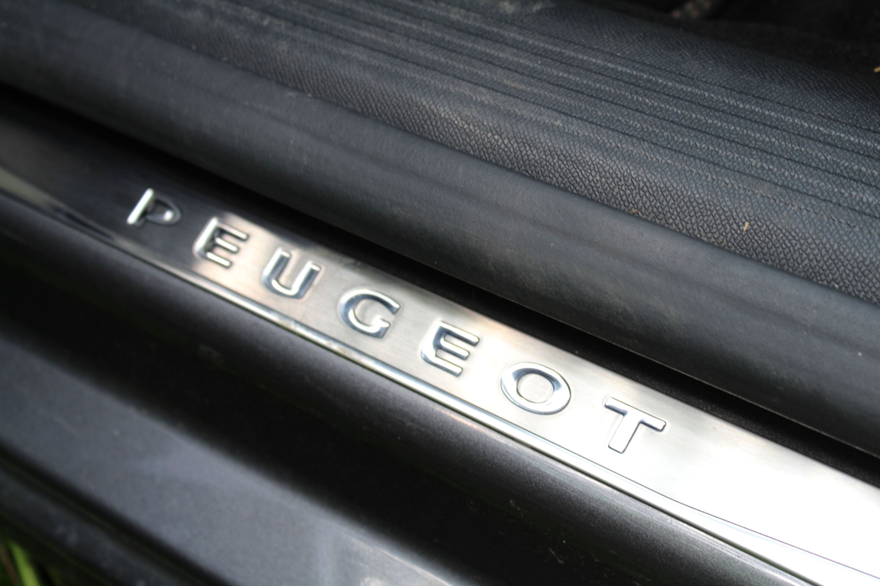 Peugeot 508 - 38 - Fotogalerie: Liftback Peugeot 508 (34/34)
