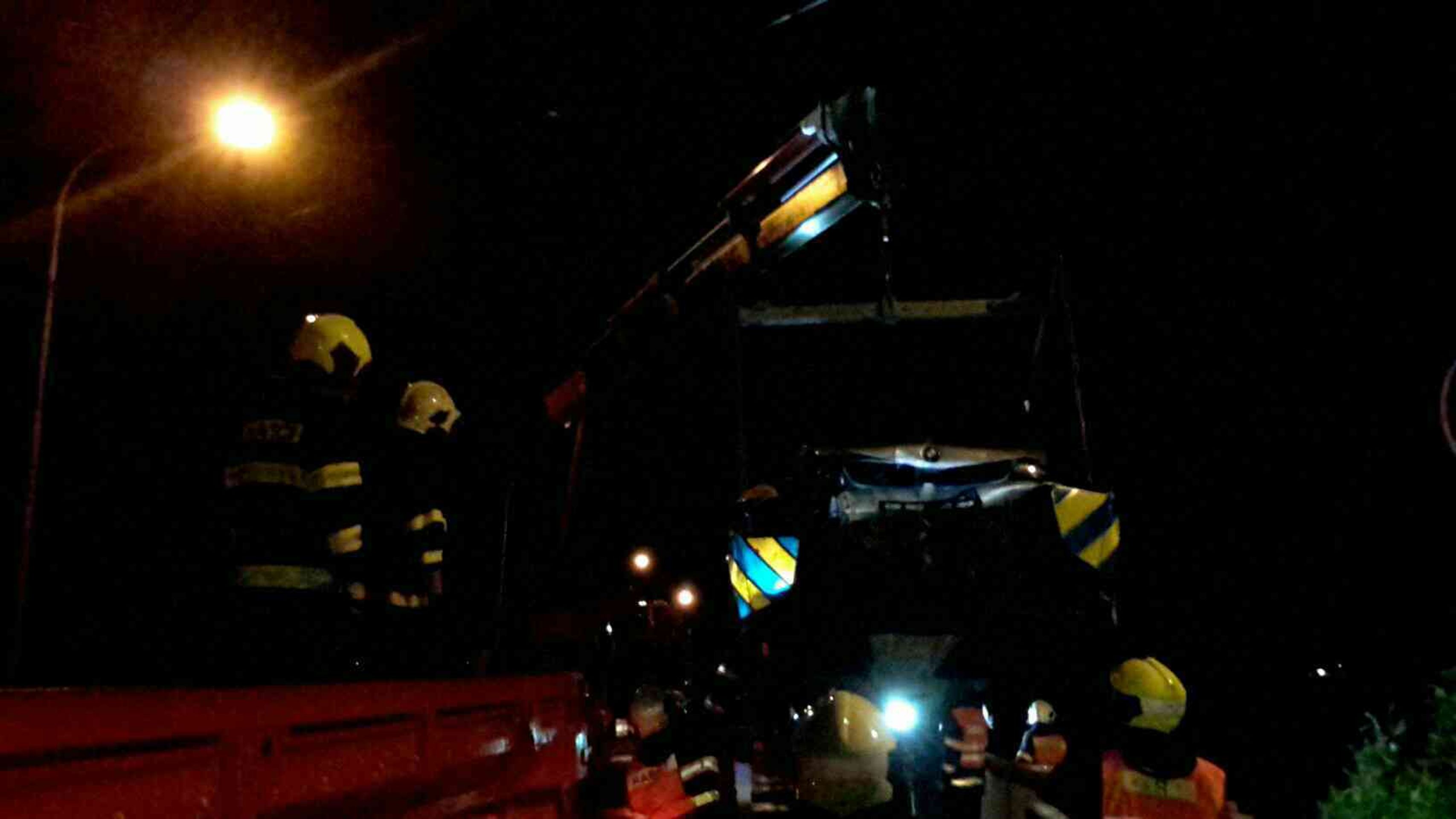 Nehoda policejního BMW - 5 - GALERIE: Nehoda policejního BMW u Brna (5/10)